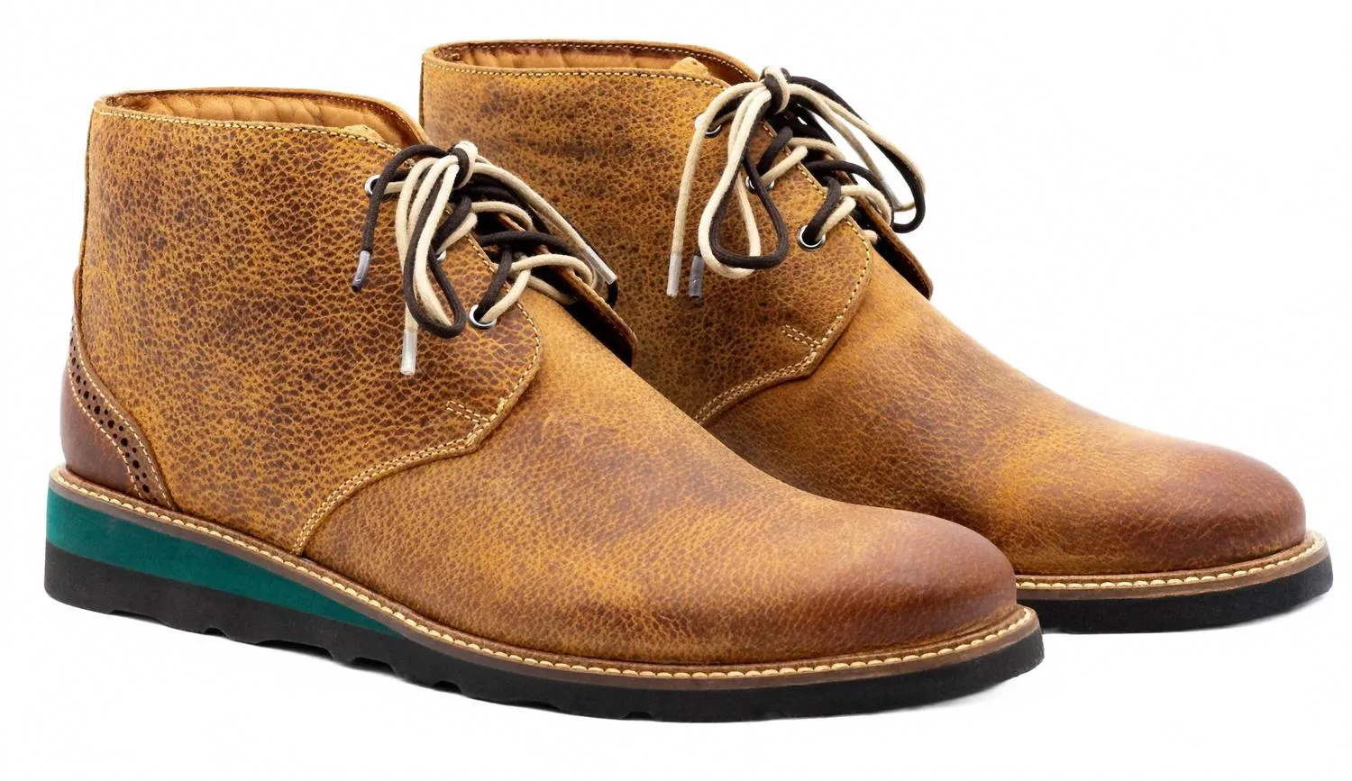 Men's Blue Ridge Water Buffalo Chukka In Saddle Seamless Interior Finish