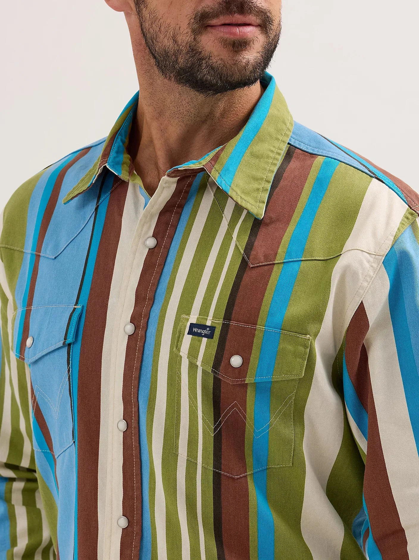 Wrangler Men's L/S Vintage Inspired Brushpopper Western Snap Work Shirt in Green Sky Layered Sleeve Construction suitable for all genders