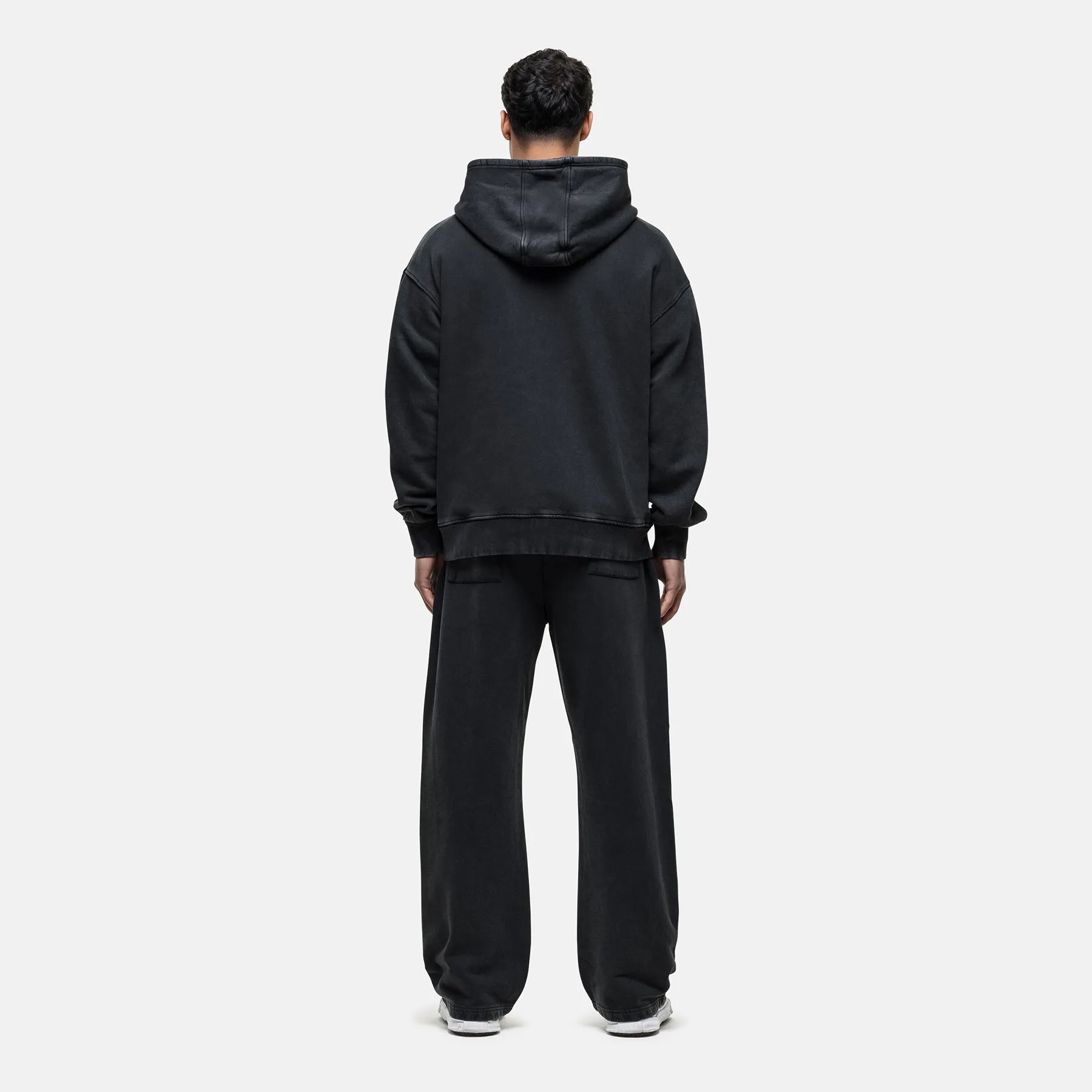 Relaxed Vibe Atelier Washed Black Sweatpants