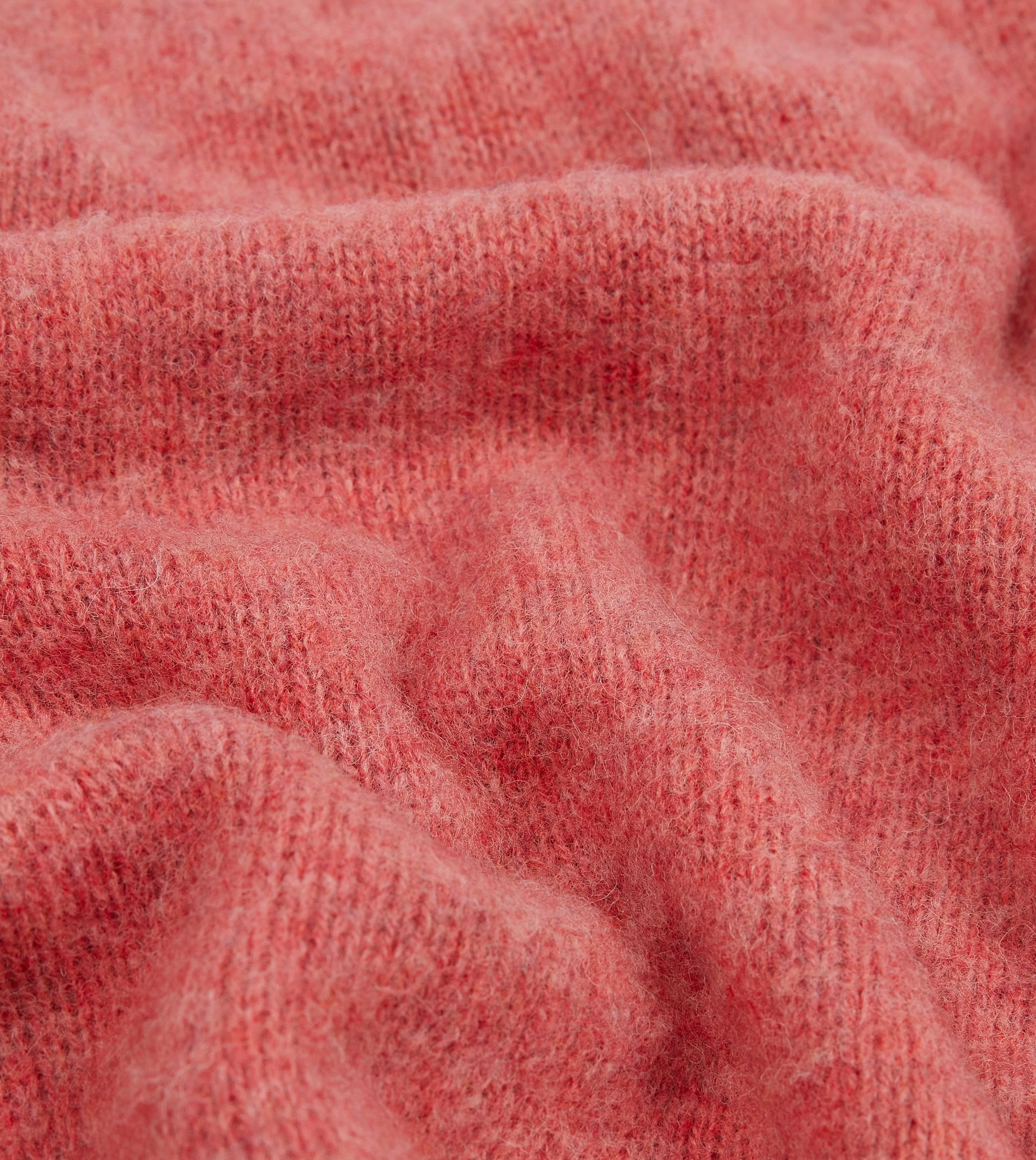 Tagless Labeling FadeResistant Color Pink Brushed Shetland Crew Neck Jumper