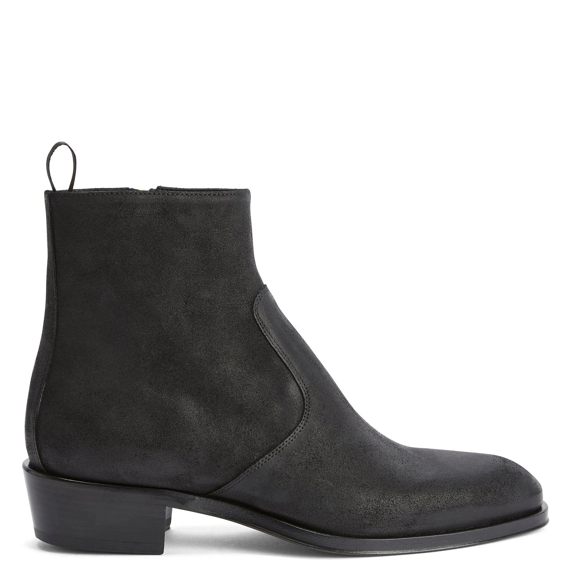 True Size Giuseppe Zanotti Ludhovic