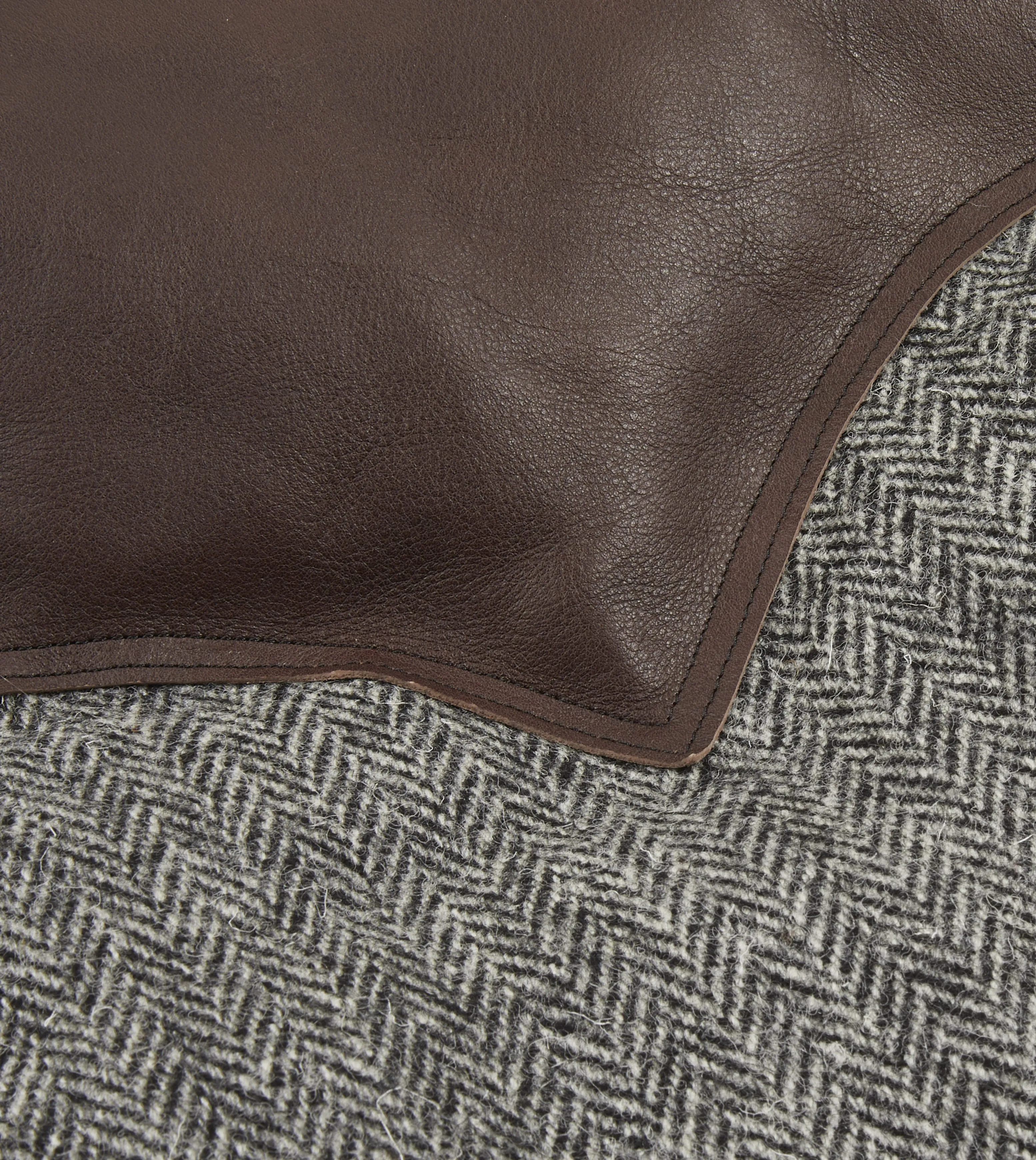 Multi Use Piece Rocky Mountain Featherbed for Drake's Herringbone Harris Tweed Leather Christy Down Vest