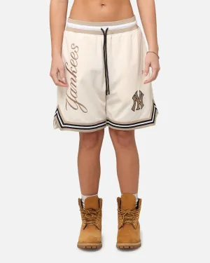 New Era New York Yankees Mesh Shorts Light Beige skin friendly Secure Closure System