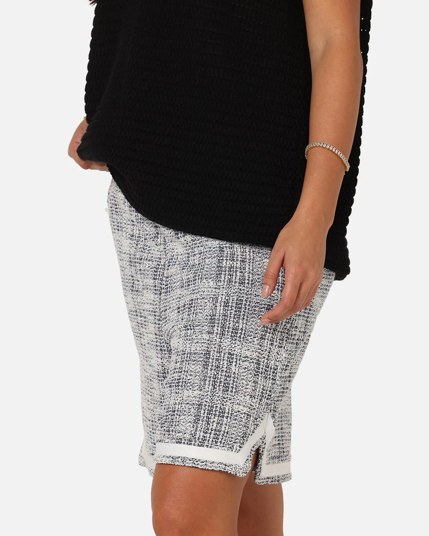 Reinforced Stitching XXIII Textured Ball Shorts Navy/Cream