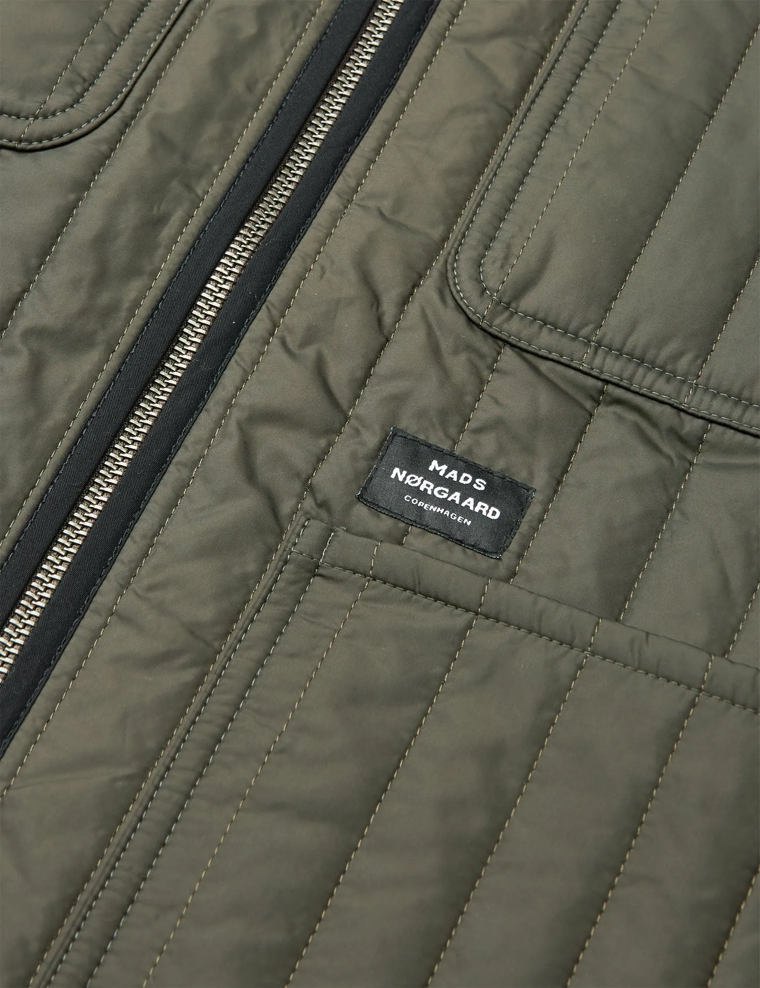 Quilt Max Vest, Forest Night stain resistant coating