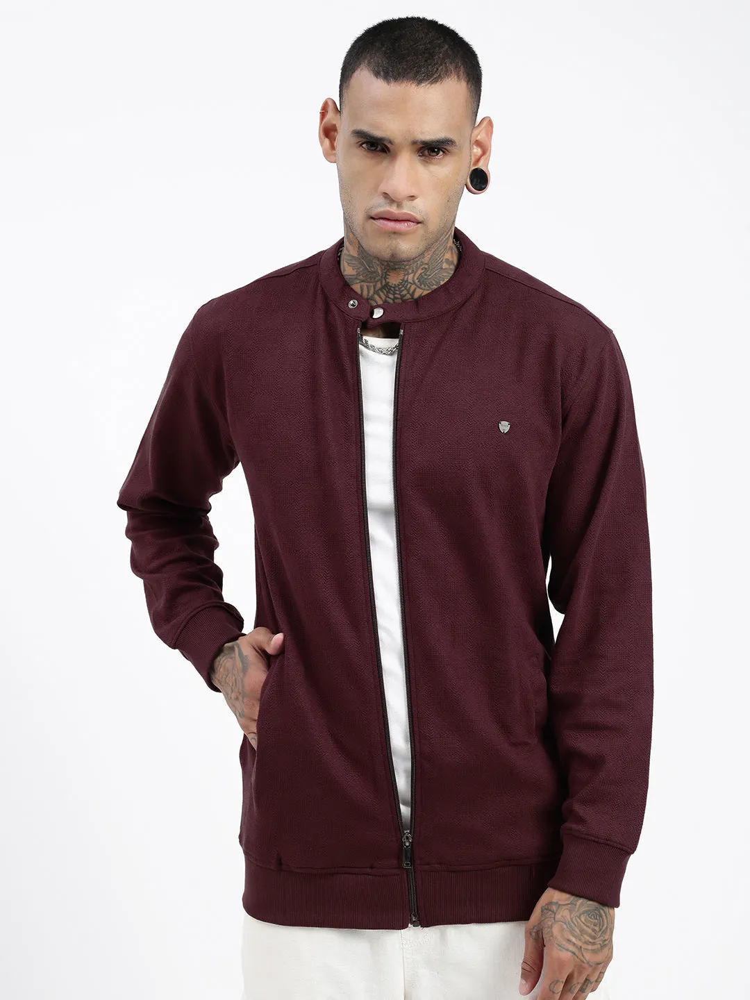 Sporty Layer Essential Fit Men's Brown Solid Round Neck Sweatshirt