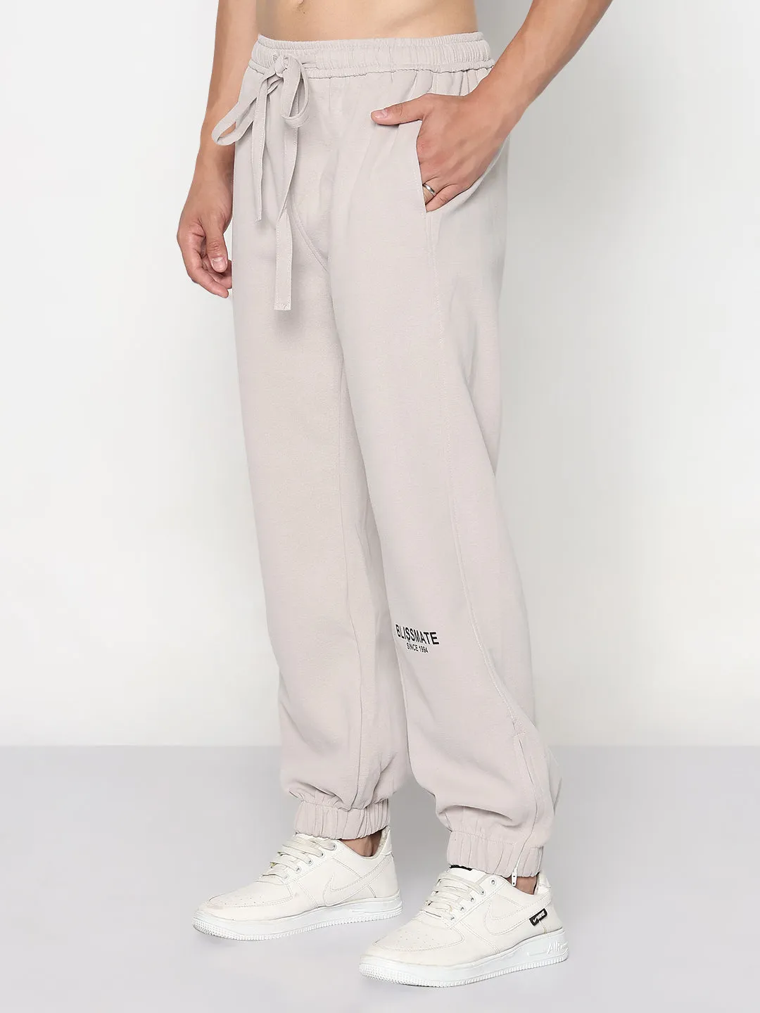 MoistureControlLiner Men's Beige Relaxed Fit Joggers