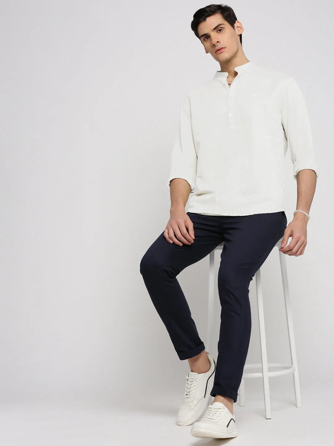 CoolingChannelFabric HighDensity Weave Men's White Mandarin Collar Slim Fit Shirt