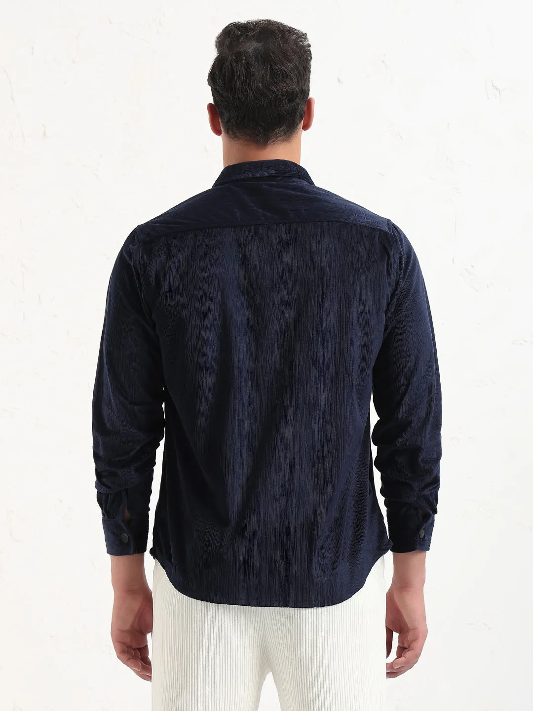 Men's Navy Blue Solid Slim Fit Shirt Silent Mood