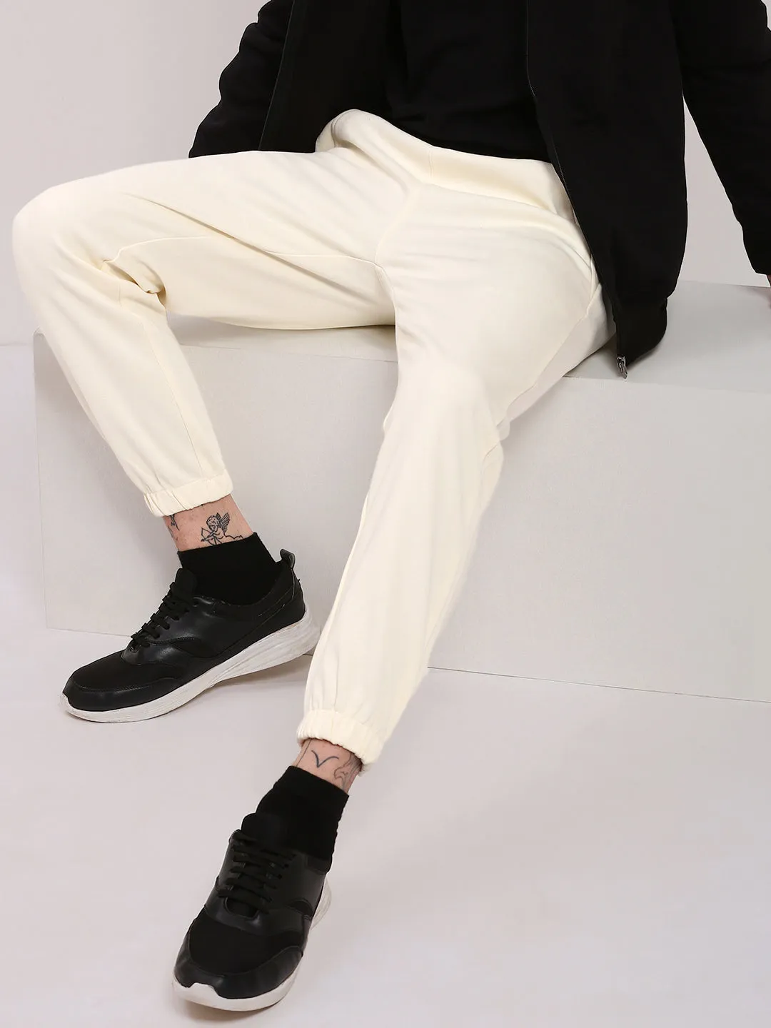 Tangle Free Cuffs Mid Rise Men's Cream Solid Jogger