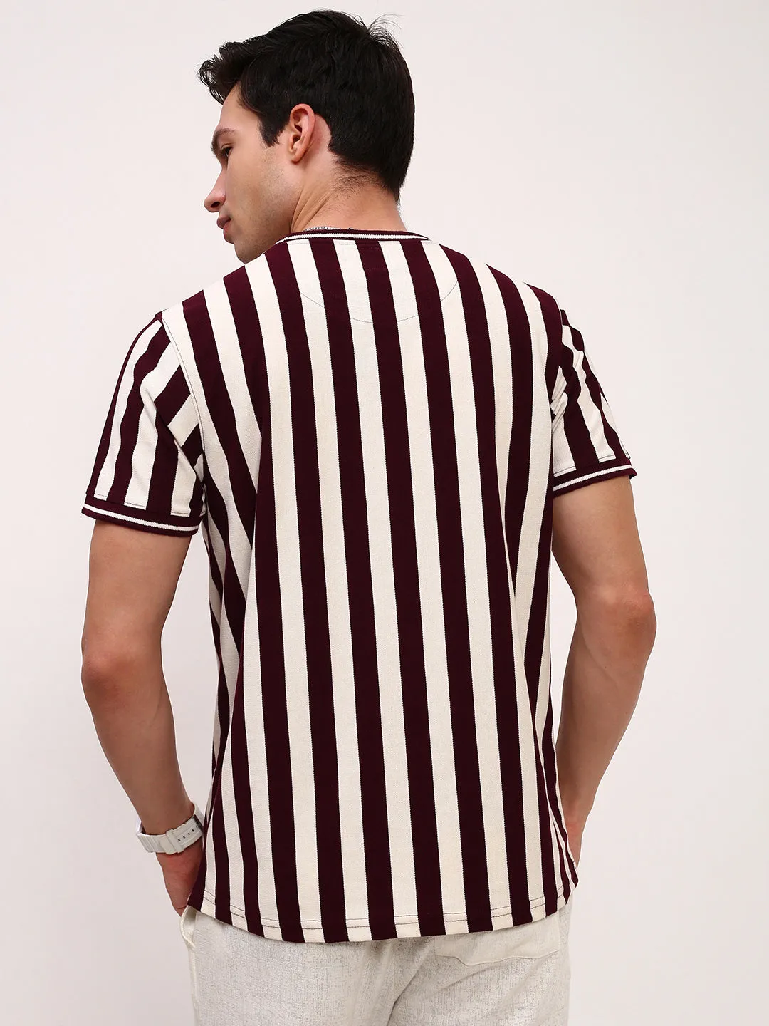 lanyard accents dancing suitable Men's Burgundy Striped Round Neck T-Shirt