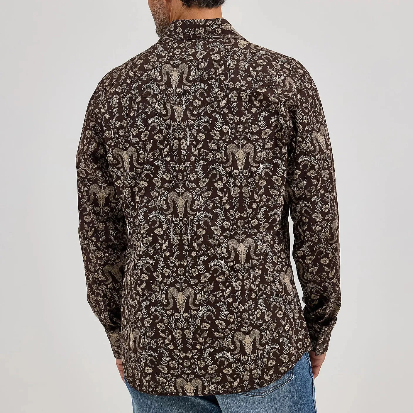 Chill Comfort Look Effortless Fashion Wrangler Retro Premium Men's L/S Western Snap Shirt in Skull Floral