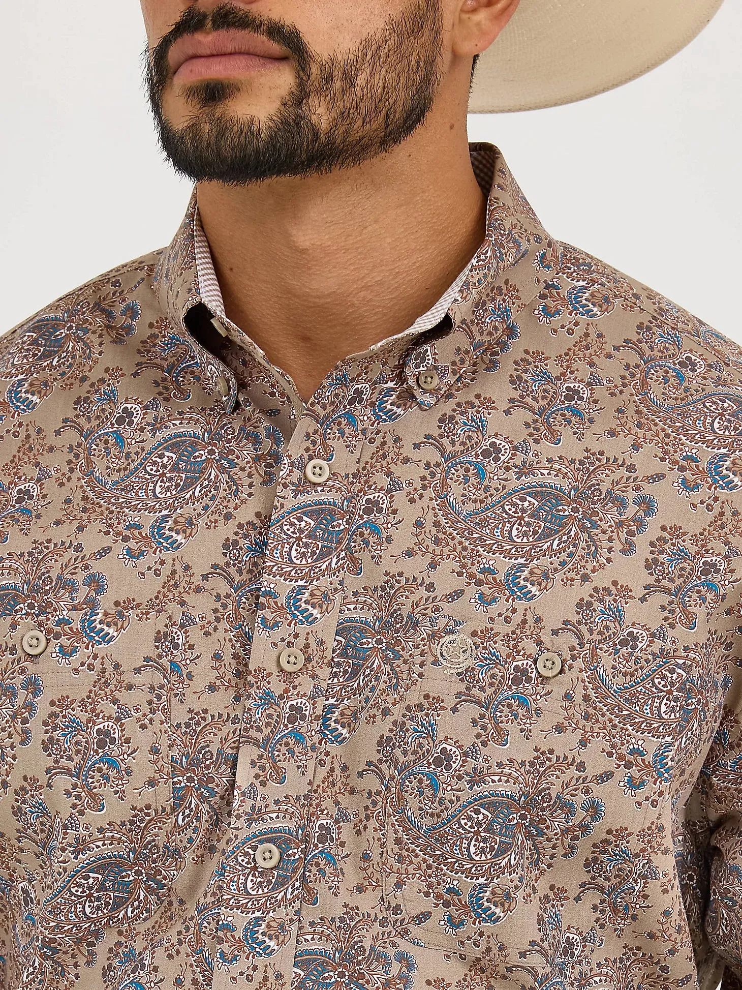 Oversized Silhouette Wrangler Men's L/S George Strait Paisley Button Down Shirt in Bold Brown