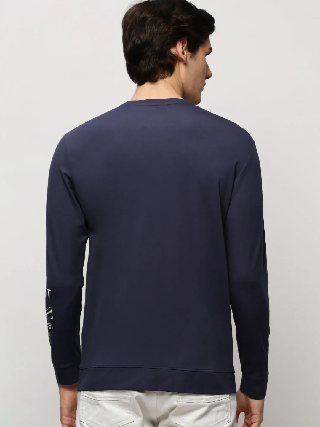 Men's Navy Blue Printed Round Neck Cotton Sweatshirt Cozy And Stylish Minimalist Design