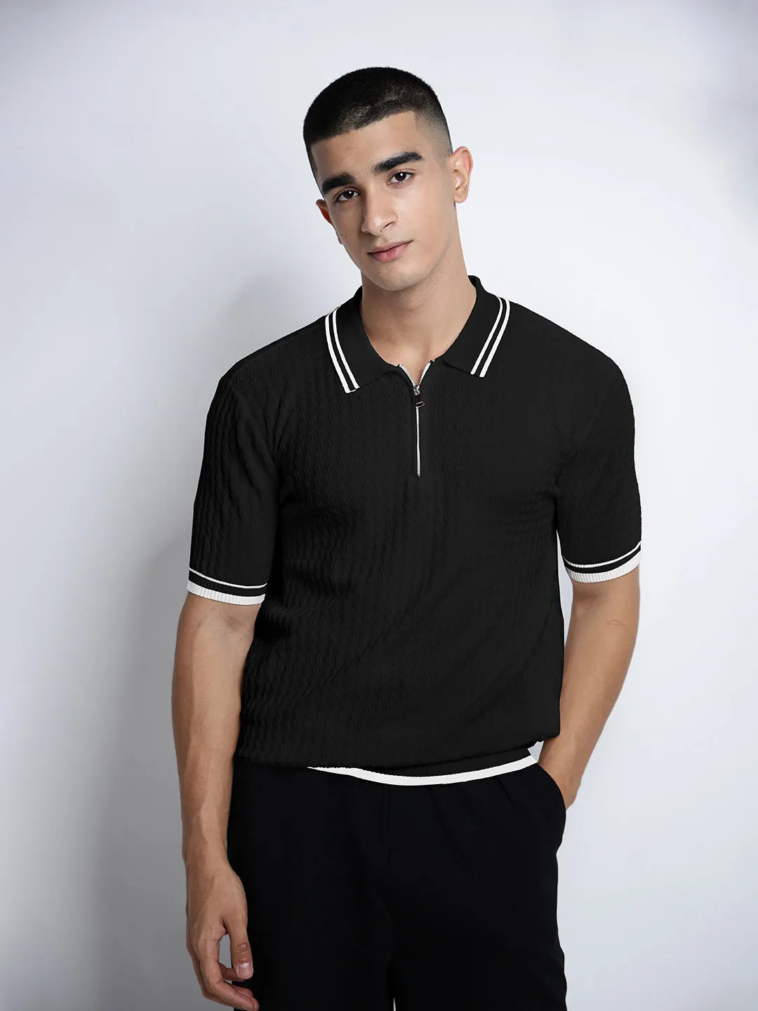 Luxury Apparel Craft Edge Men??s Textured Black Short Sleeve Polo T-Shirt with Contrast Zip Details