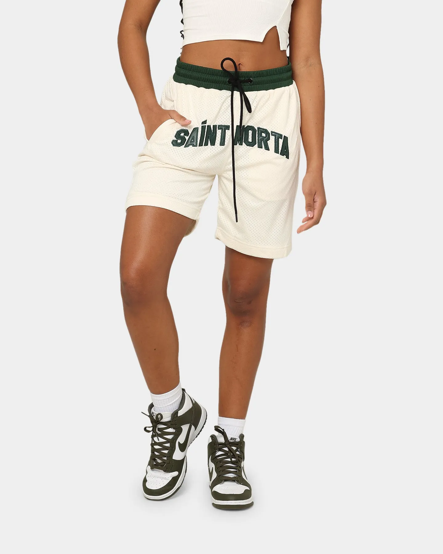 Relaxed Cut Tapered leg Saint Morta Kingdom Basketball Shorts Off White/Green