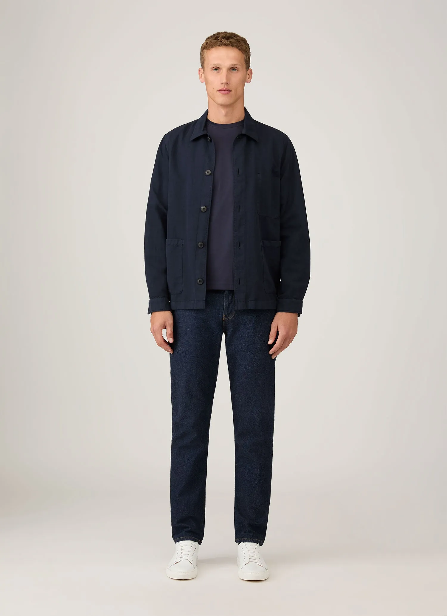 sporty and comfortable Men's Long Sleeve Riviera T-shirt in Navy