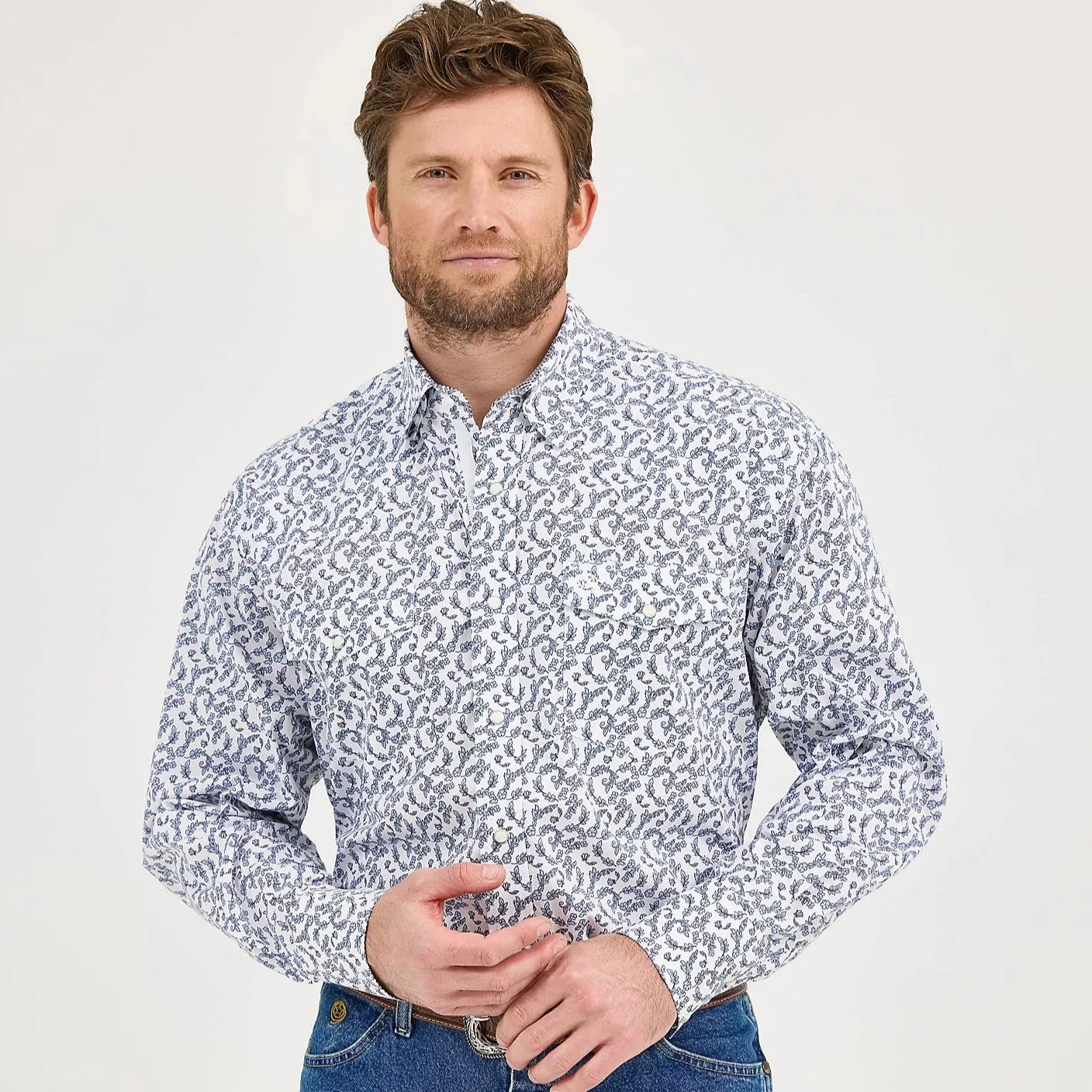 Holiday Style Trend Wrangler Men's L/S George Strait Troubadour Western Snap Shirt in Delft Branches
