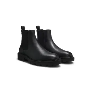 Chelsea boots in grained leather with lug sole Neutral Dressing Dance Fit