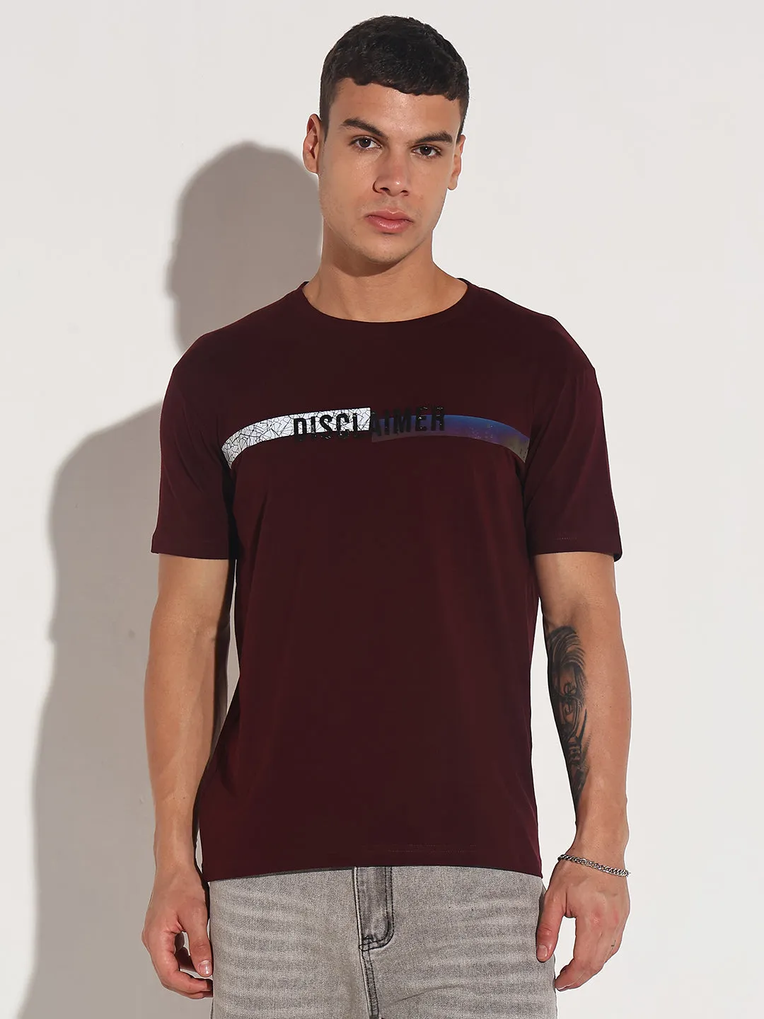 Men's Typography Burgundy Textured Print Round Neck Regular Fit T-Shirt Lightweight Feel Chic Skirt