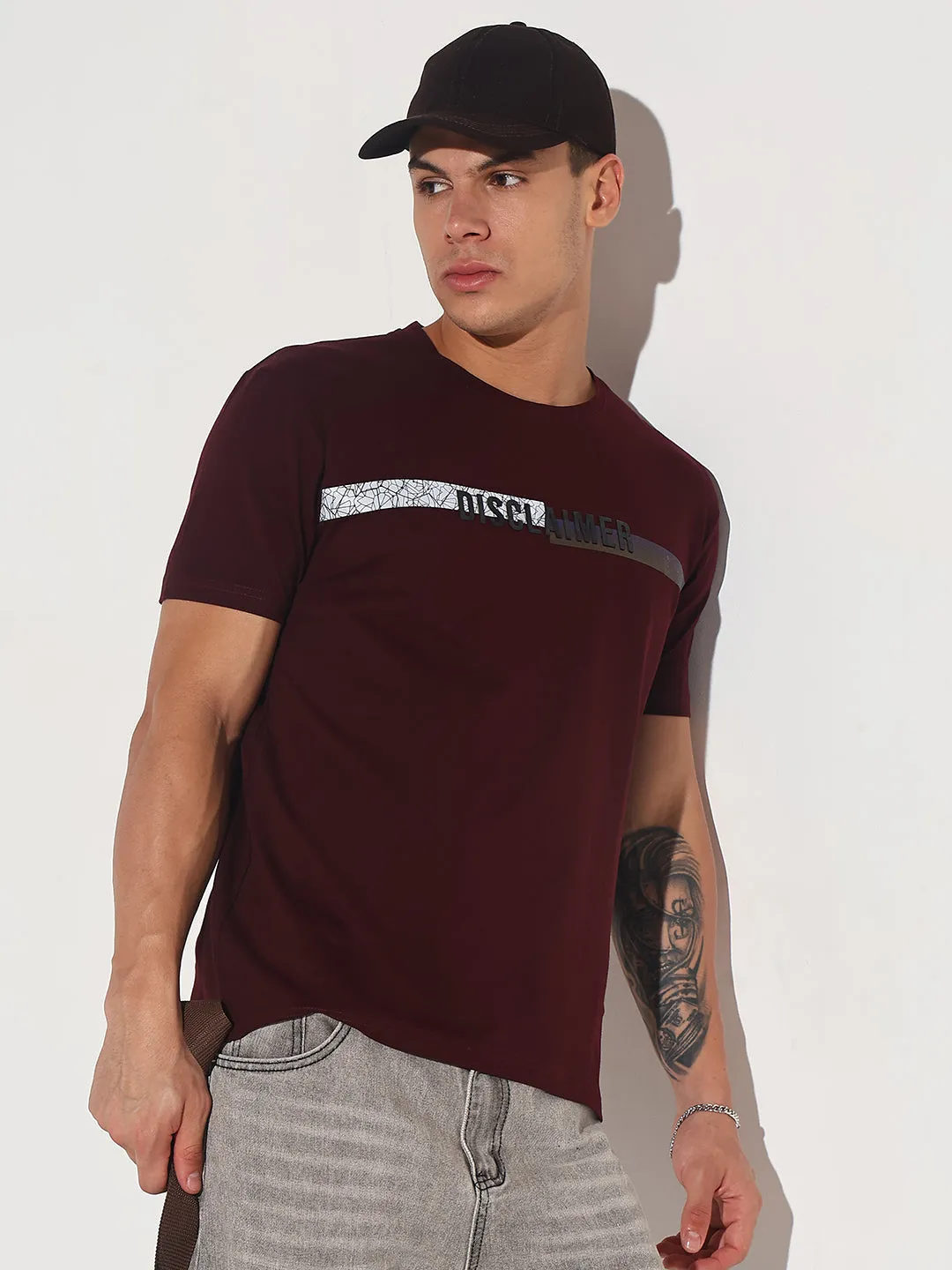 Stylish Jumper Men's Typography Burgundy Textured Print Round Neck Regular Fit T-Shirt