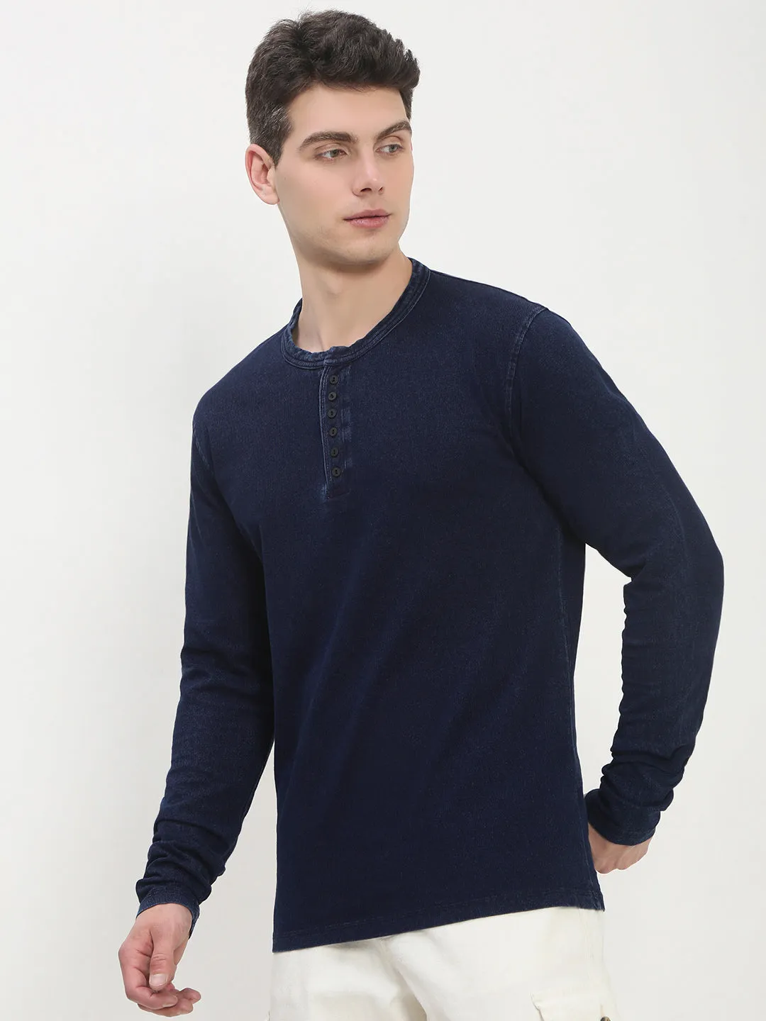 tropical print Men's Navy Blue Solid Henley Collar T-Shirt