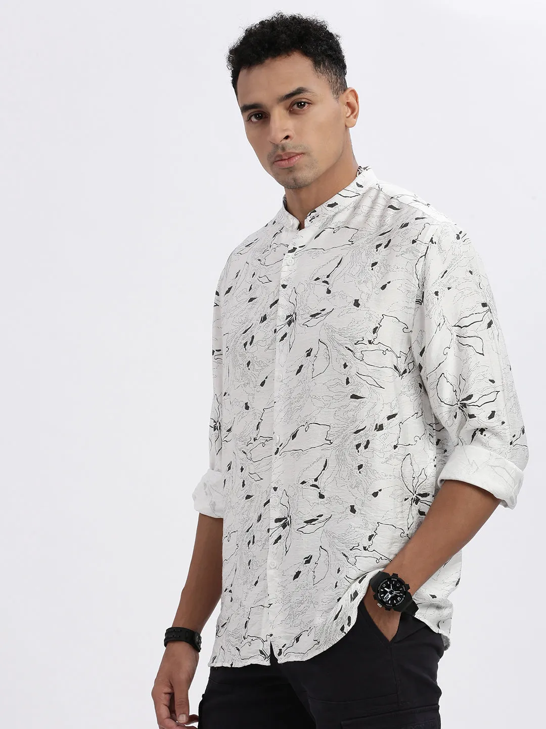 Men's White Premium Mandarin Collar Abstract Printed Cotton Slim Fit Casual Shirt Fur Fit
