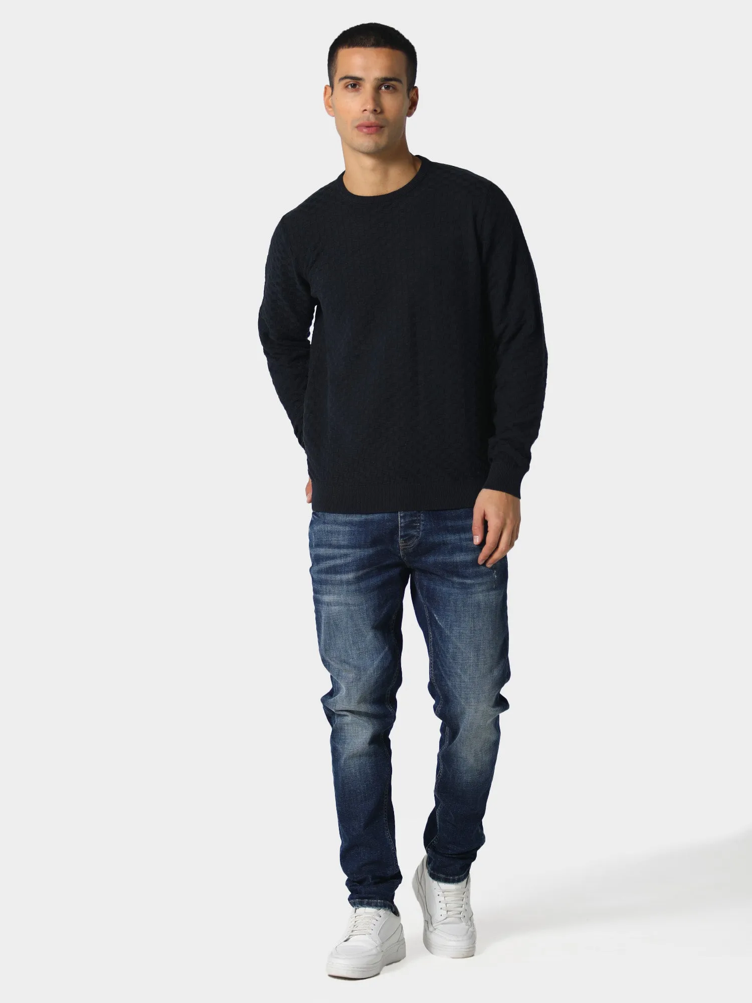 Flatlock stitching Delvin Navy Knitwear