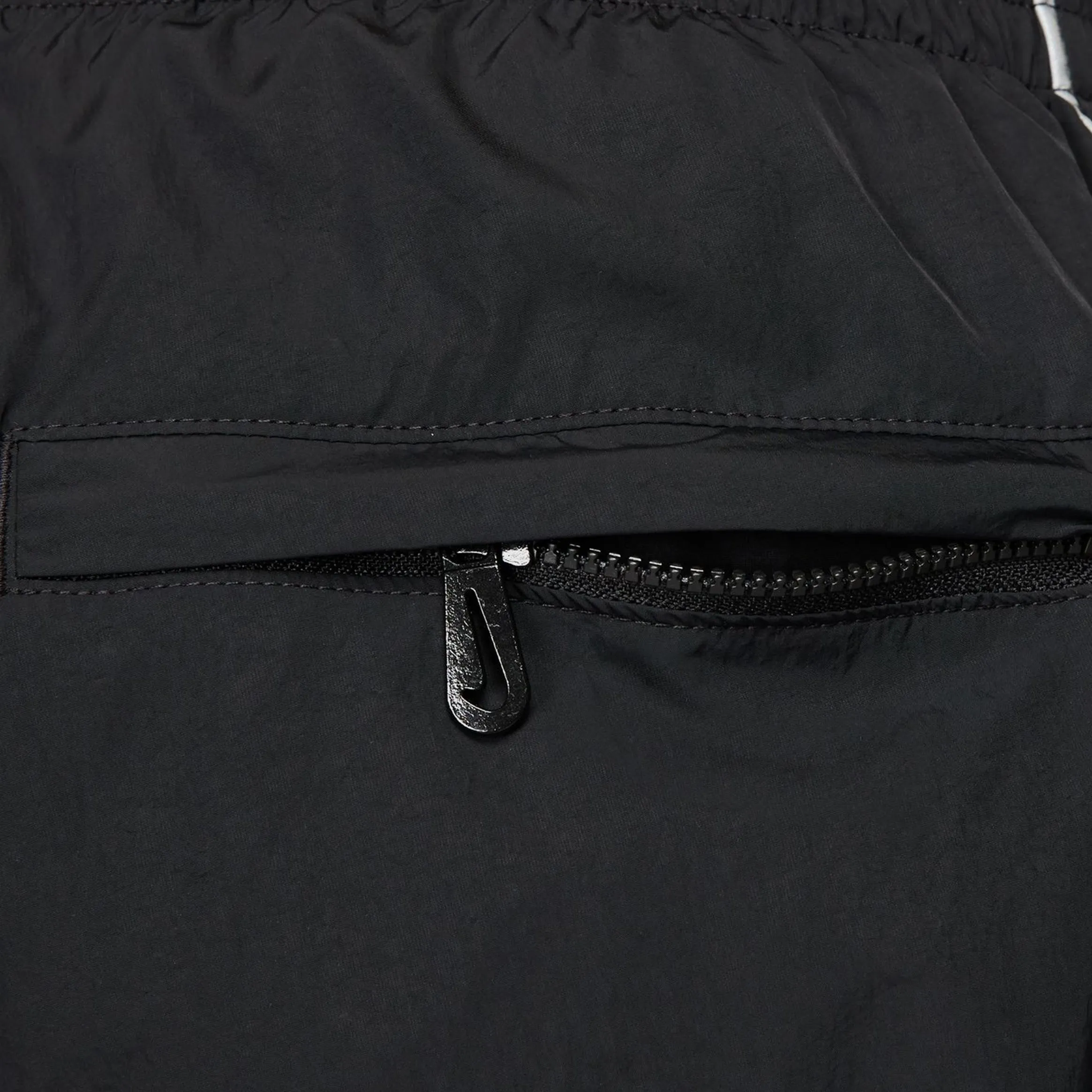 Movement Comfort Solo Swoosh Woven Mens Track Pants (Black/White)