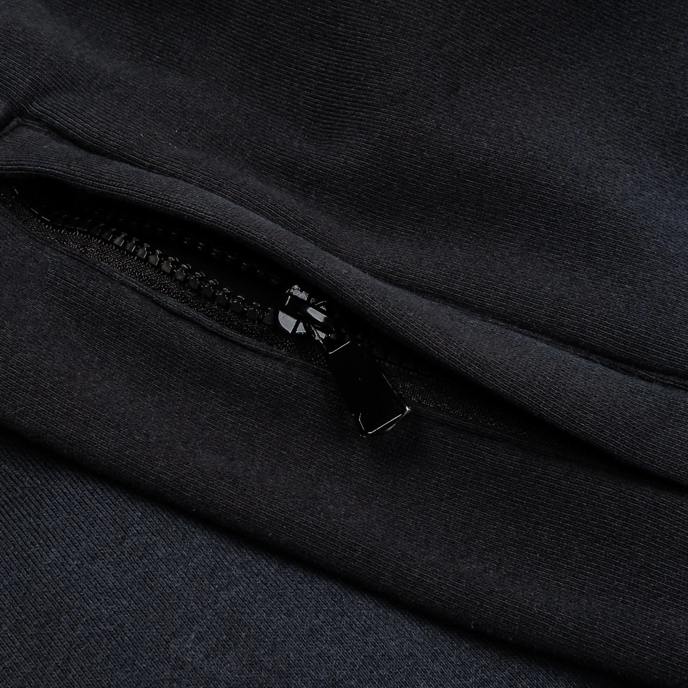 Sporty Fit Design SP x Chucky Heart Washed Mens Sweatpants (Black/Blue)