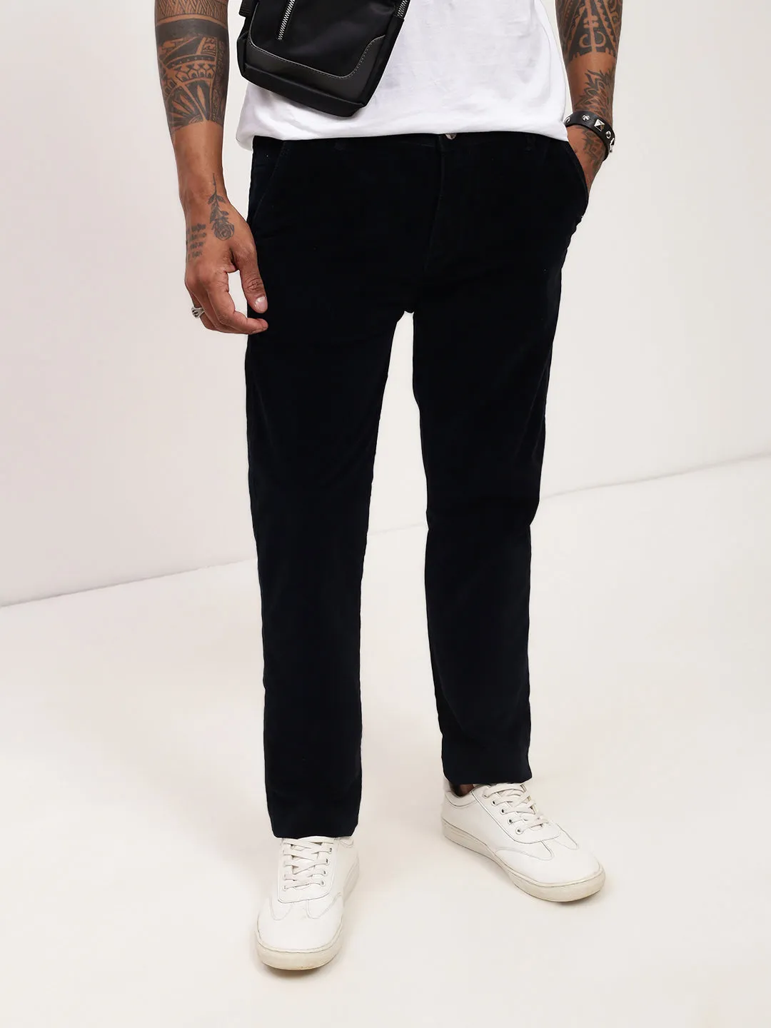 Men's Navy Blue Solid Straight Fit Jeans Bold Road Trip Effortless Look