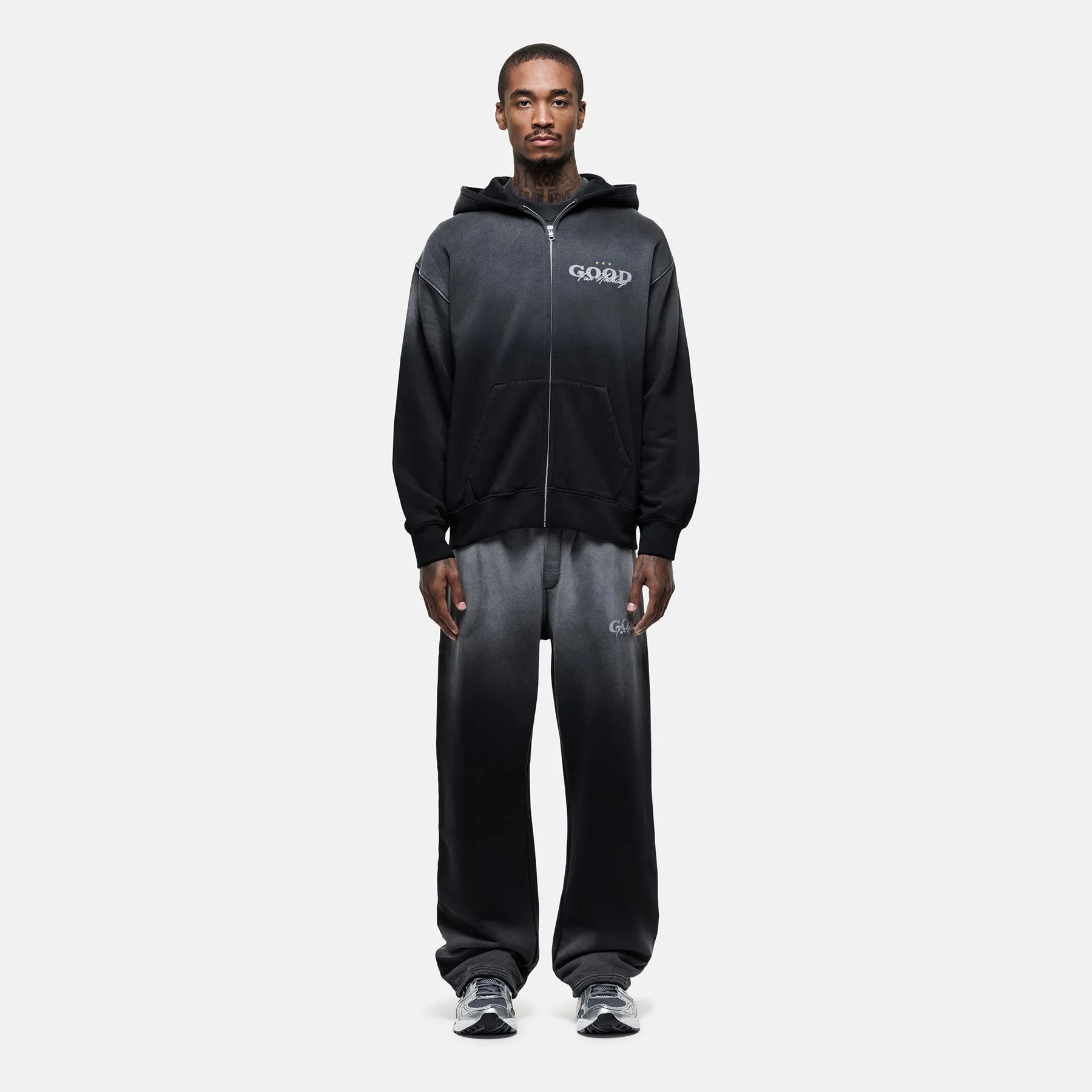 Alaska Gradient Black Sweatpants Flexible Fit