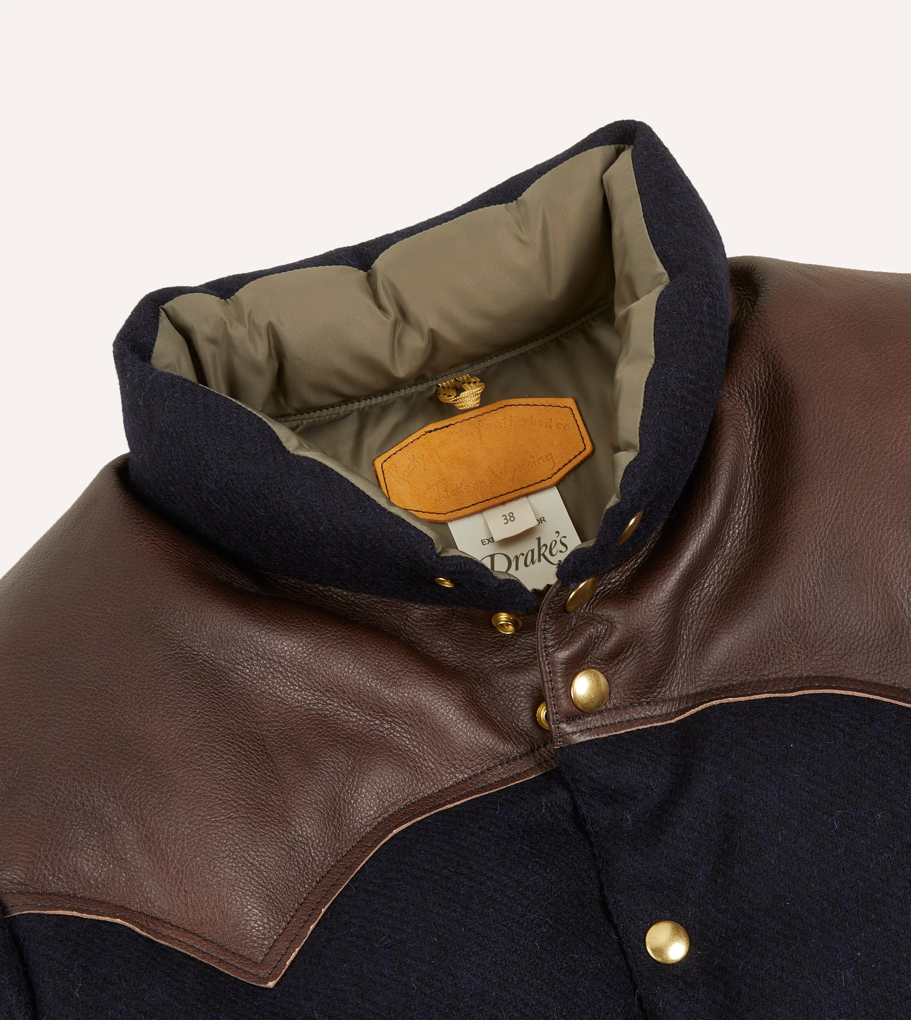 Bonded Collars Weatherproof Seams Rocky Mountain Featherbed for Drake's Navy Harris Tweed Leather Christy Down Jacket