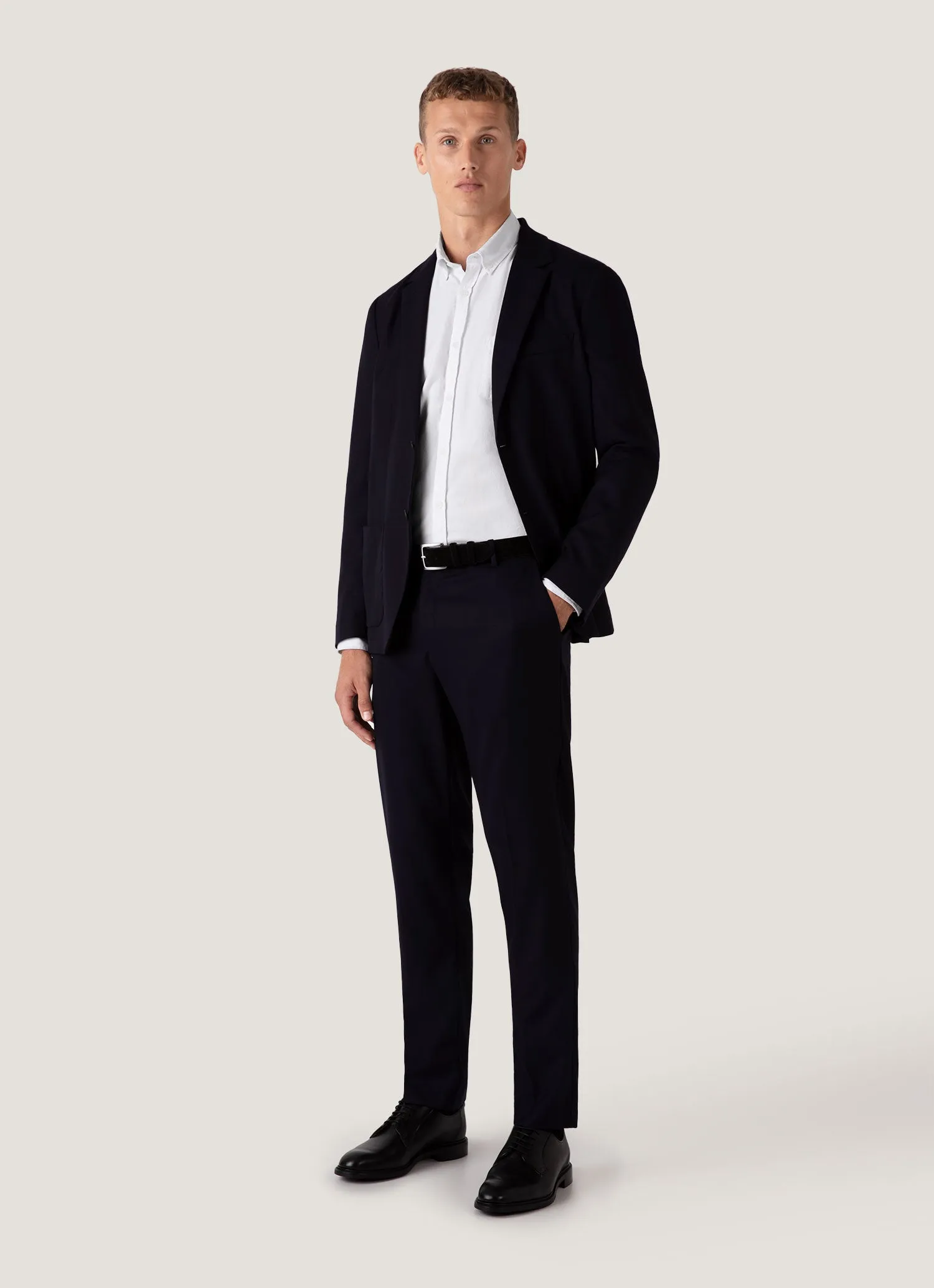 Simple and Light Men's Button Down Oxford Shirt in White