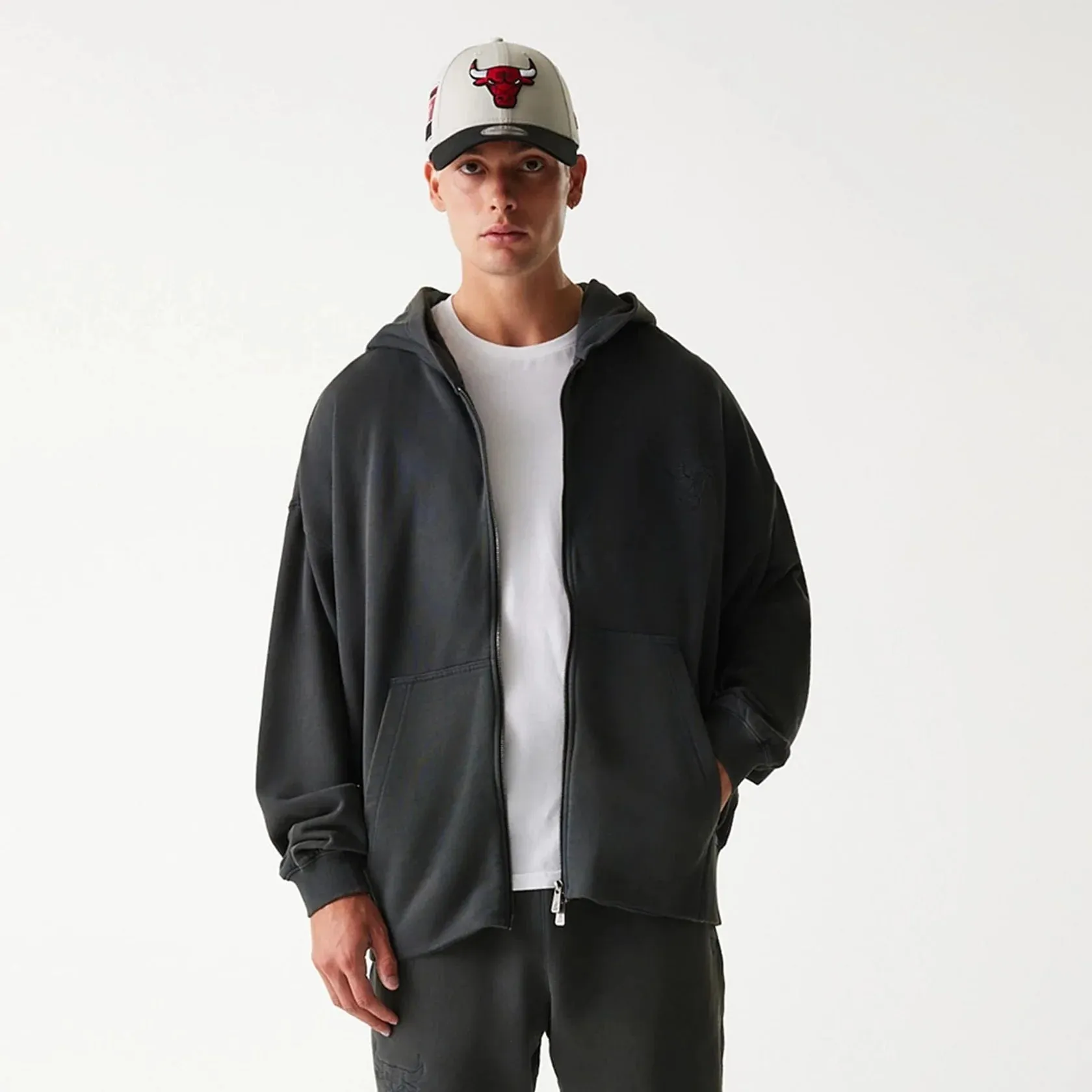 product home friendly comfort Pockets New Era Chicago Bulls NBA Washed Grey Full Zip Hoodie