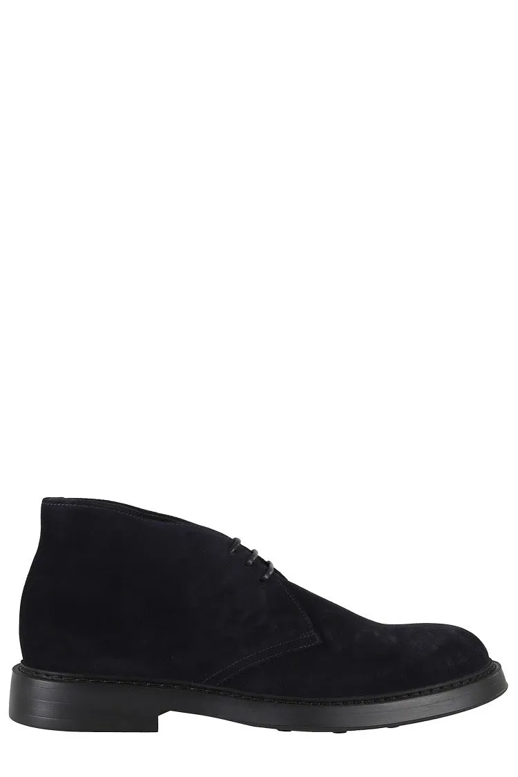 Suede Chukka Boot With Round Toe Functional Fit