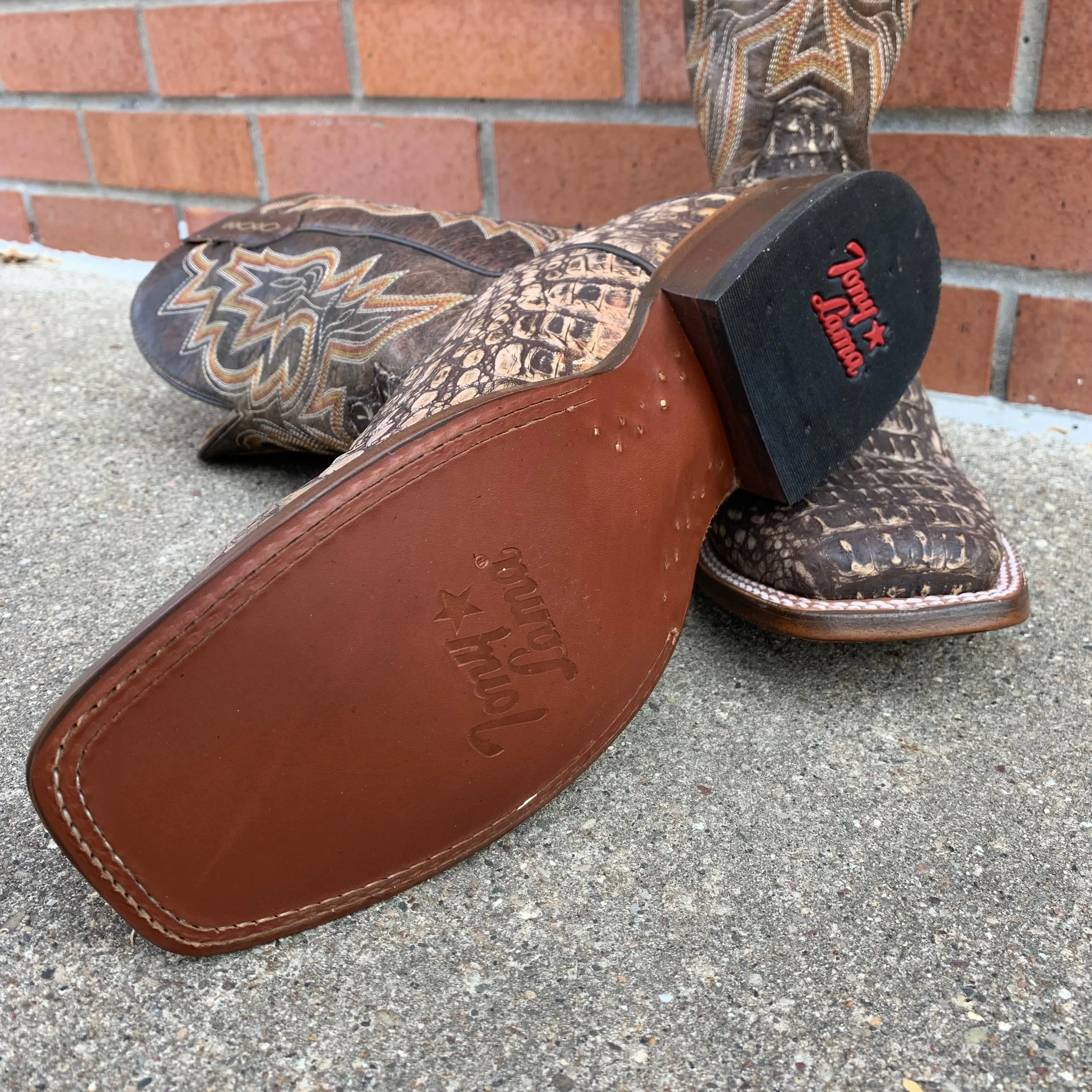 Multi   Purpose Lightweight Design Tony Lama Men's Mitcham Peanut Hornback Caiman Boot