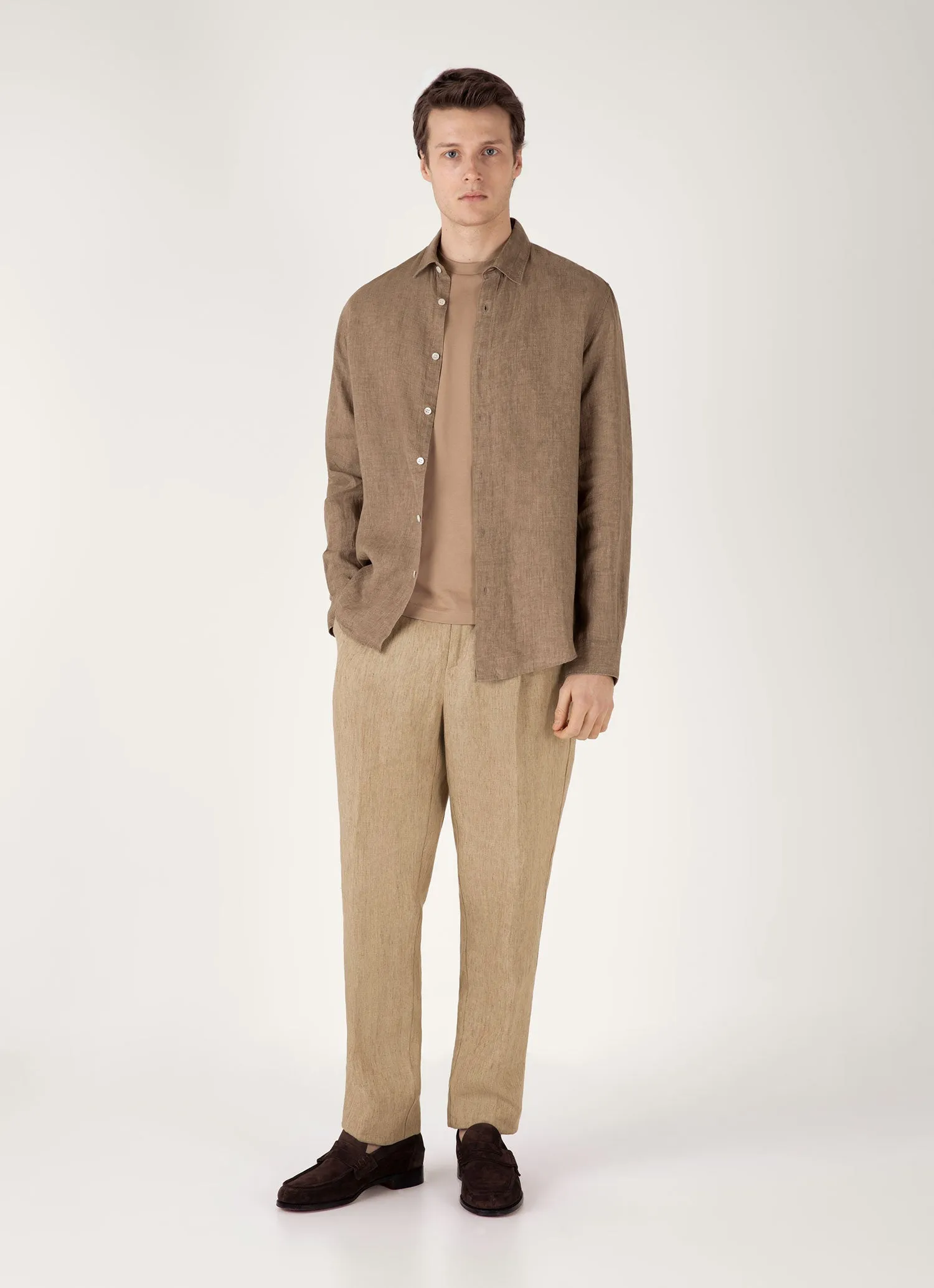 Men's Riviera Midweight T-shirt in Dune Snag Resistant Surface Everyday Comfort