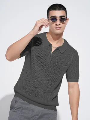 Men??s Textured Grey Short Sleeve Semi Sheer Polo T-Shirt with Zipper  Detail WaterRepellentFinish