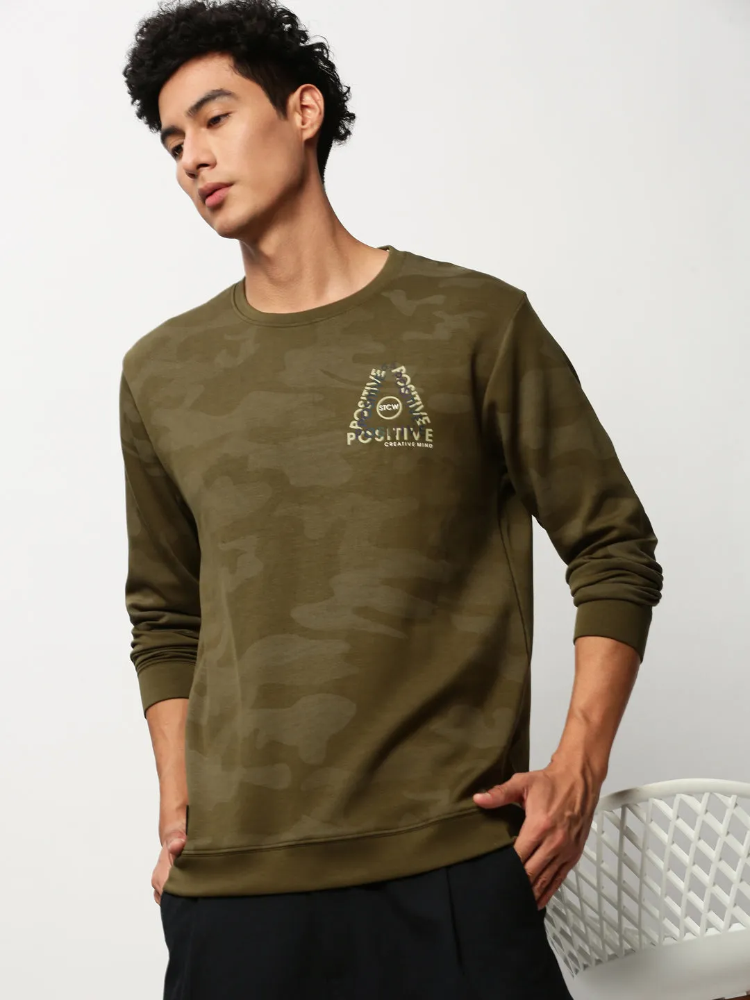 product label information appropriate for autumn Men's Olive Camouflage Printed Cotton Terry Pullover Sweatshirt