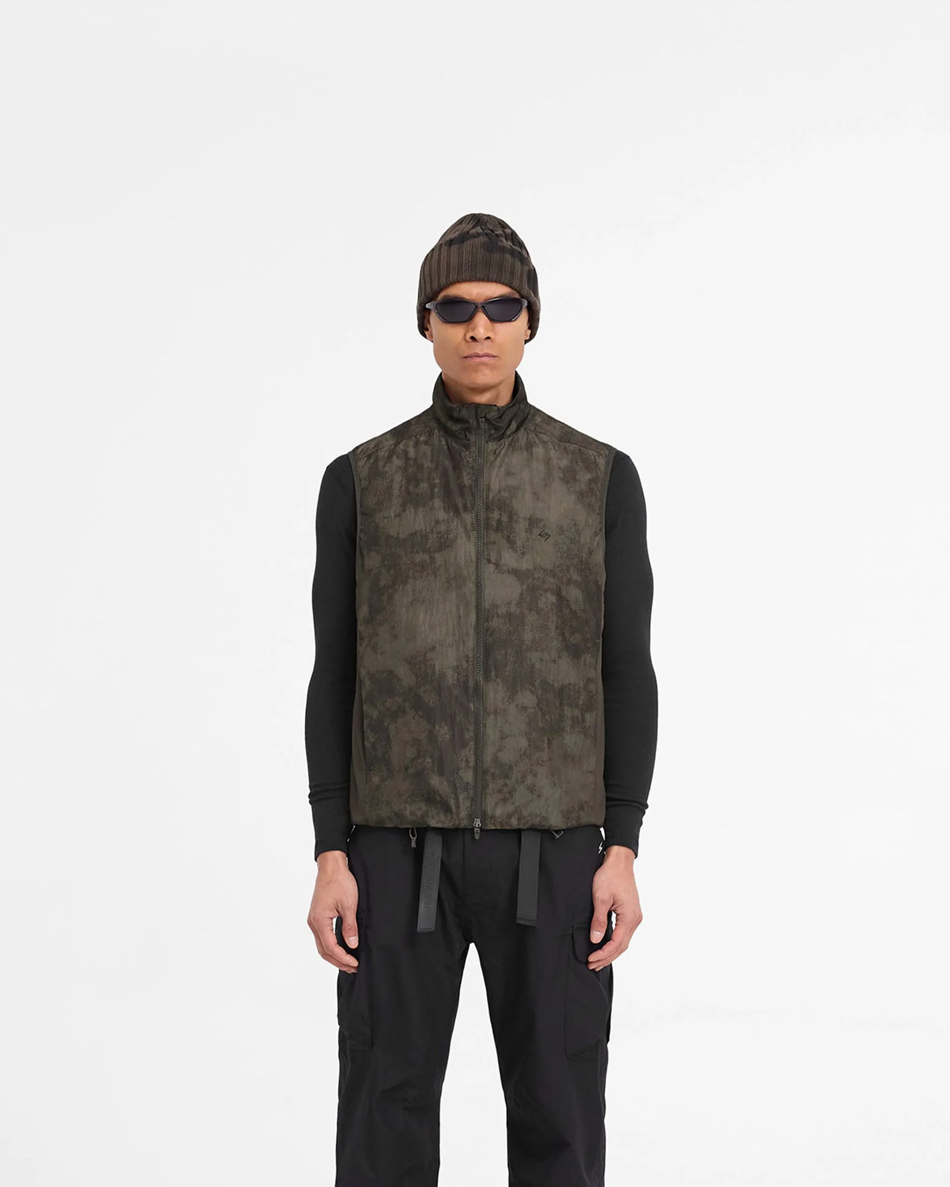 Team 247 Insulated Gilet - Terrain Ergonomic Silhouette