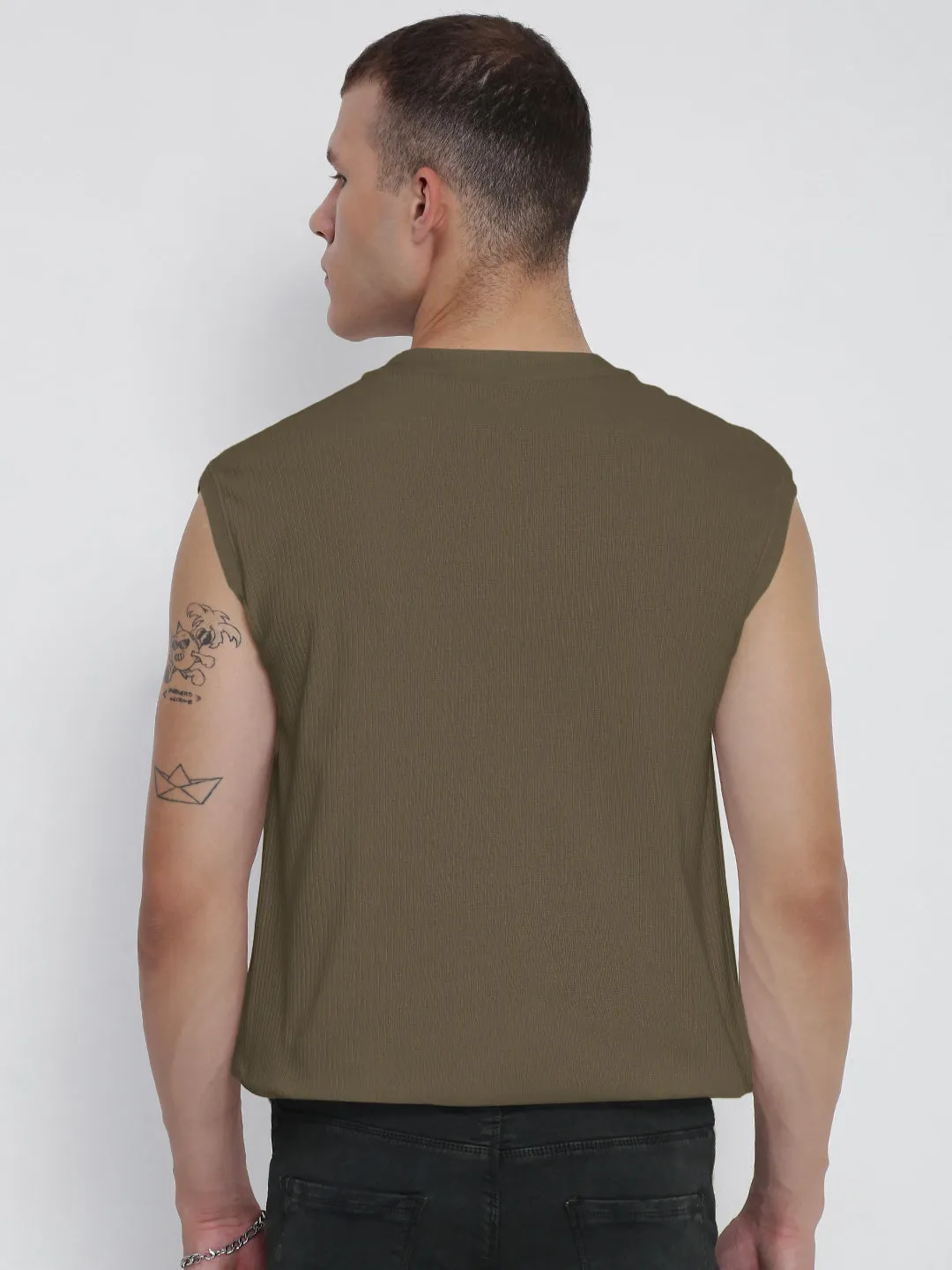 Men's Olive Round Neck Regular Fit Sleeveless T-Shirt QuickDryDesign Classic Suit