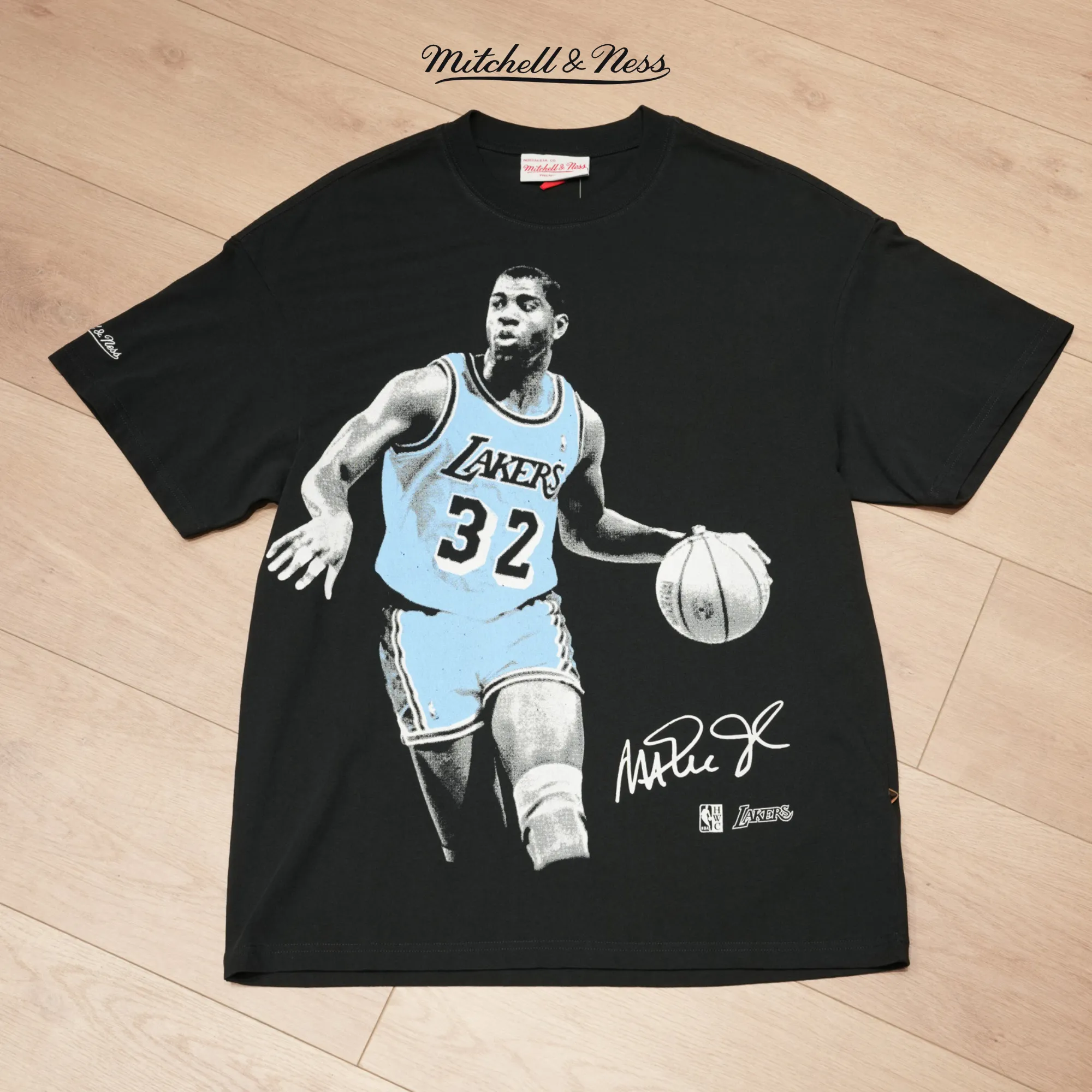 Mitchell & Ness Magic Johnson Tee Los Angeles Lakers High Durability Weave Stylish Comfort