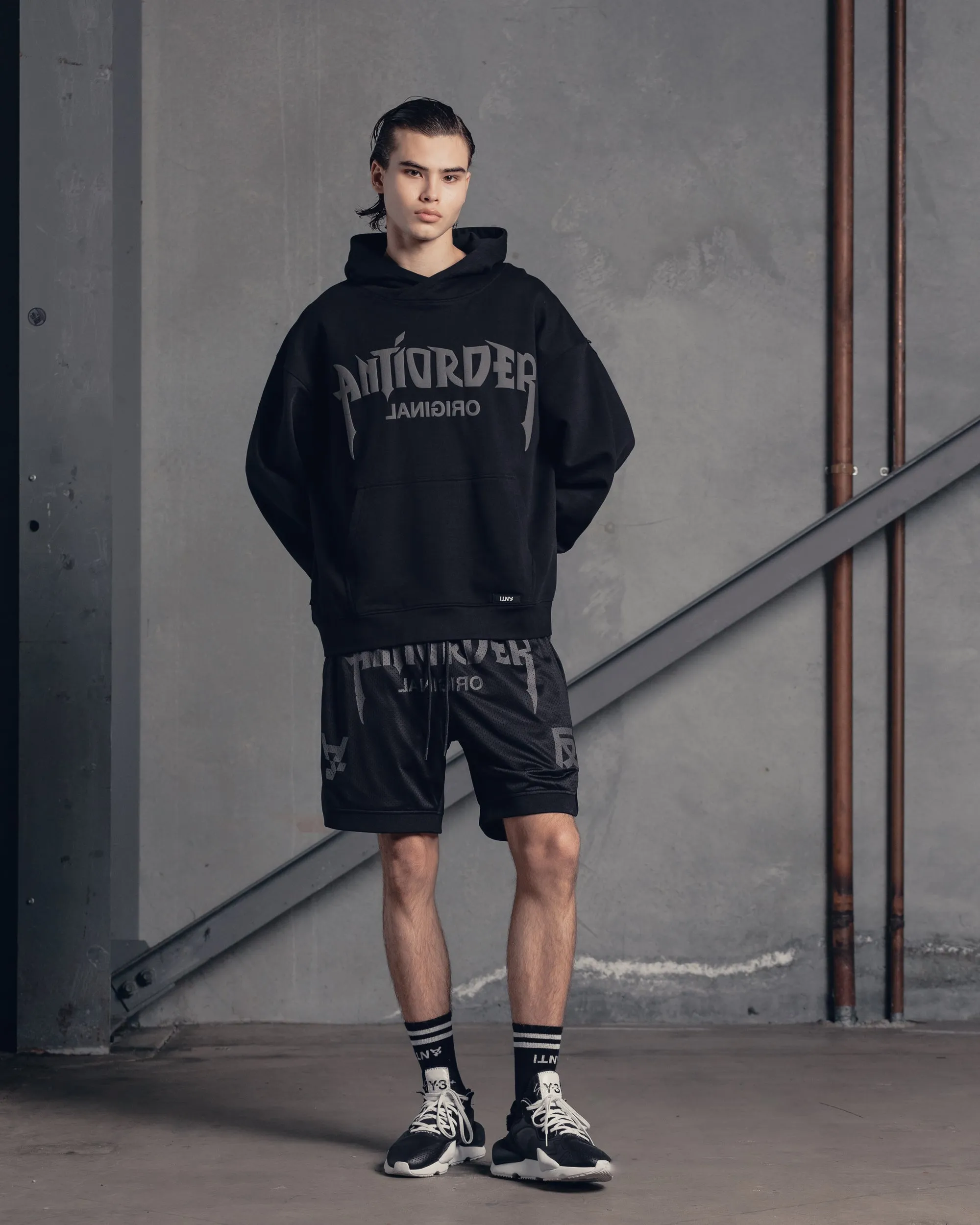 Board shorts Breezy Layer The Anti Order Shibuya Markets Mesh Shorts Black/Grey