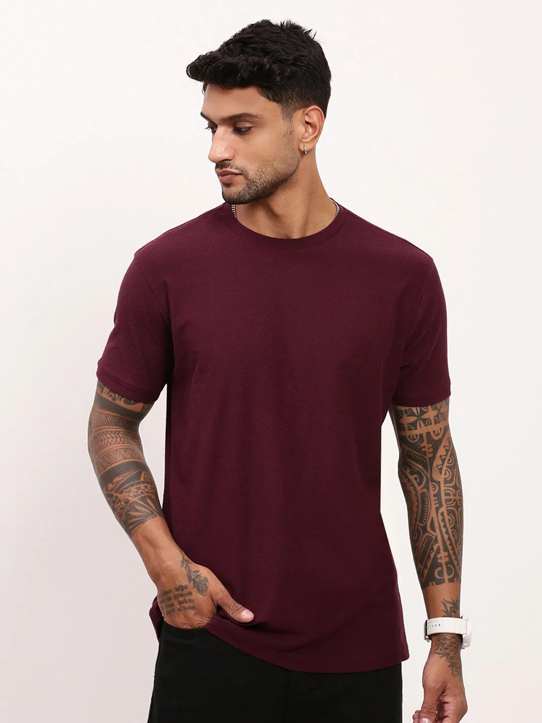 Chambray Men's Maroon Solid Casual T-Shirt