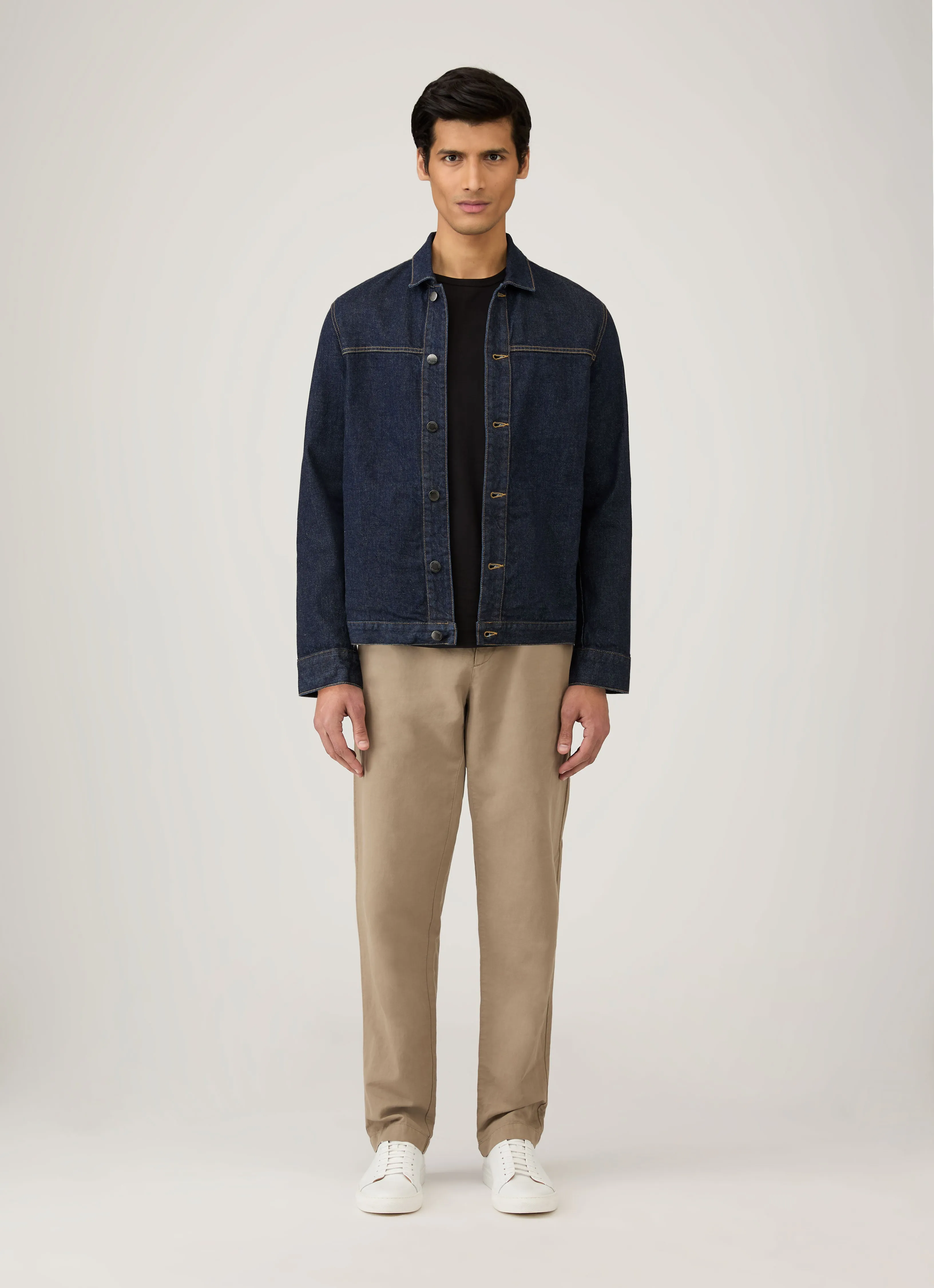 Men's Classic Long Sleeve T-shirt in Black Luxury clothing