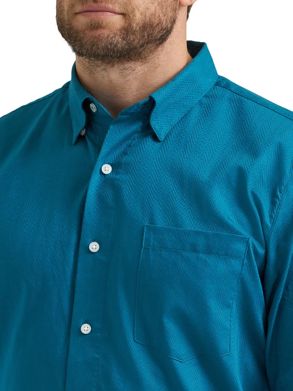 Versatile Style Trend Fun and Comfortable Wrangler Men's L/S Cody Johnson ZigZag Button Down Shirt in Ink Blue