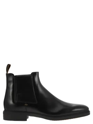 Ultra-Lightweight Black Leather Chelsea Boot Gloss Grain