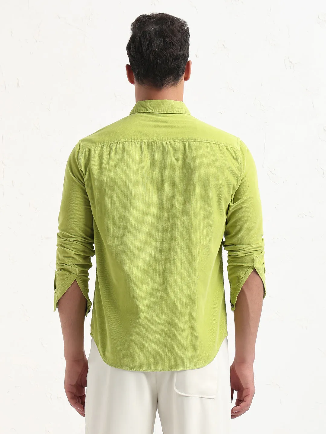 Men's Green Solid Slim Fit Shirt Meta Mood