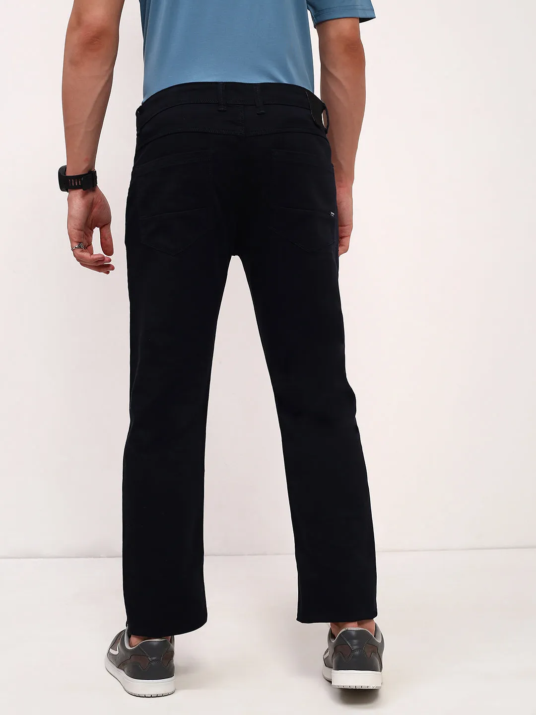Men's Black Slim Fit Jeans Relaxed Style City Walk Trend Setter